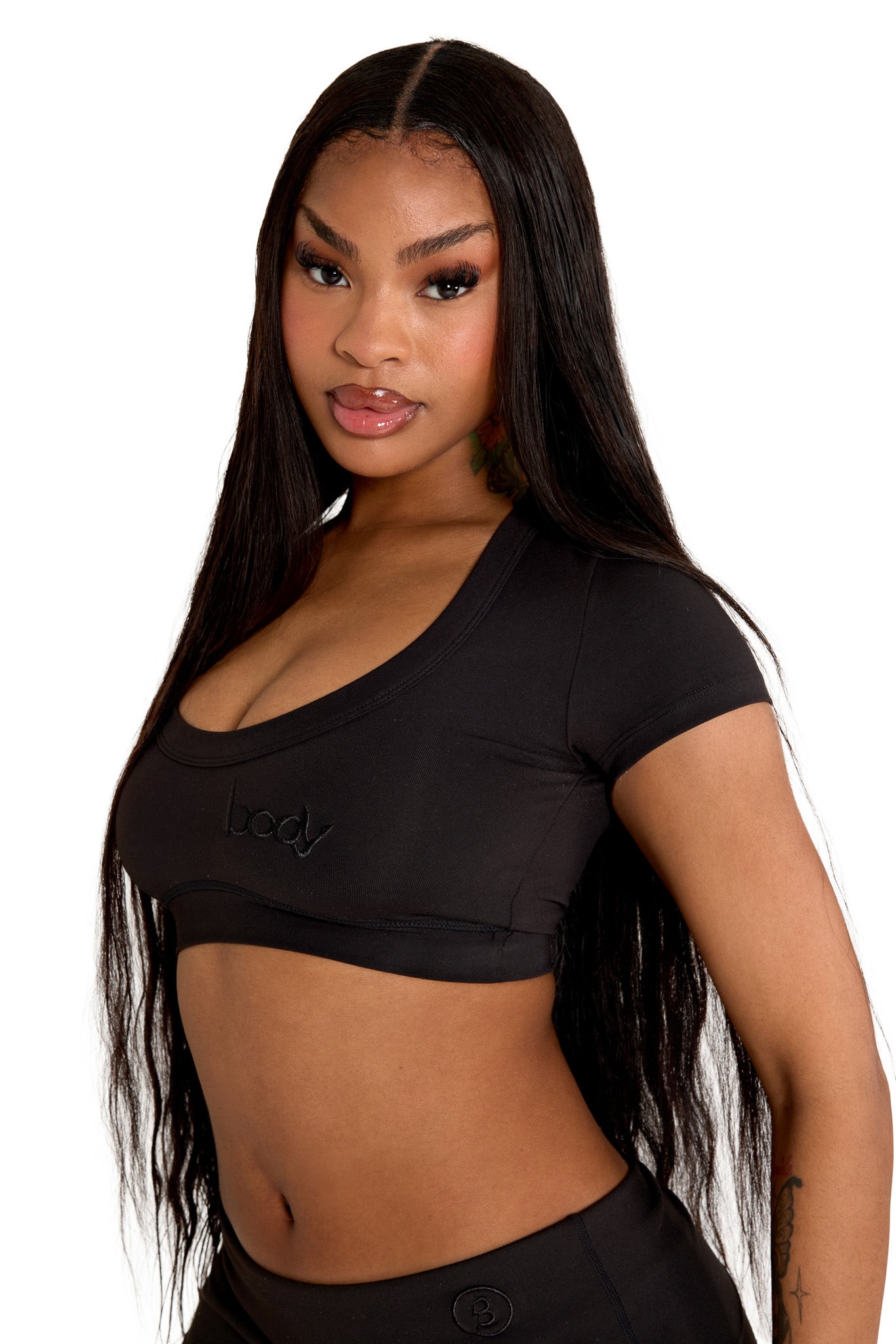 Black yoga crop top deals