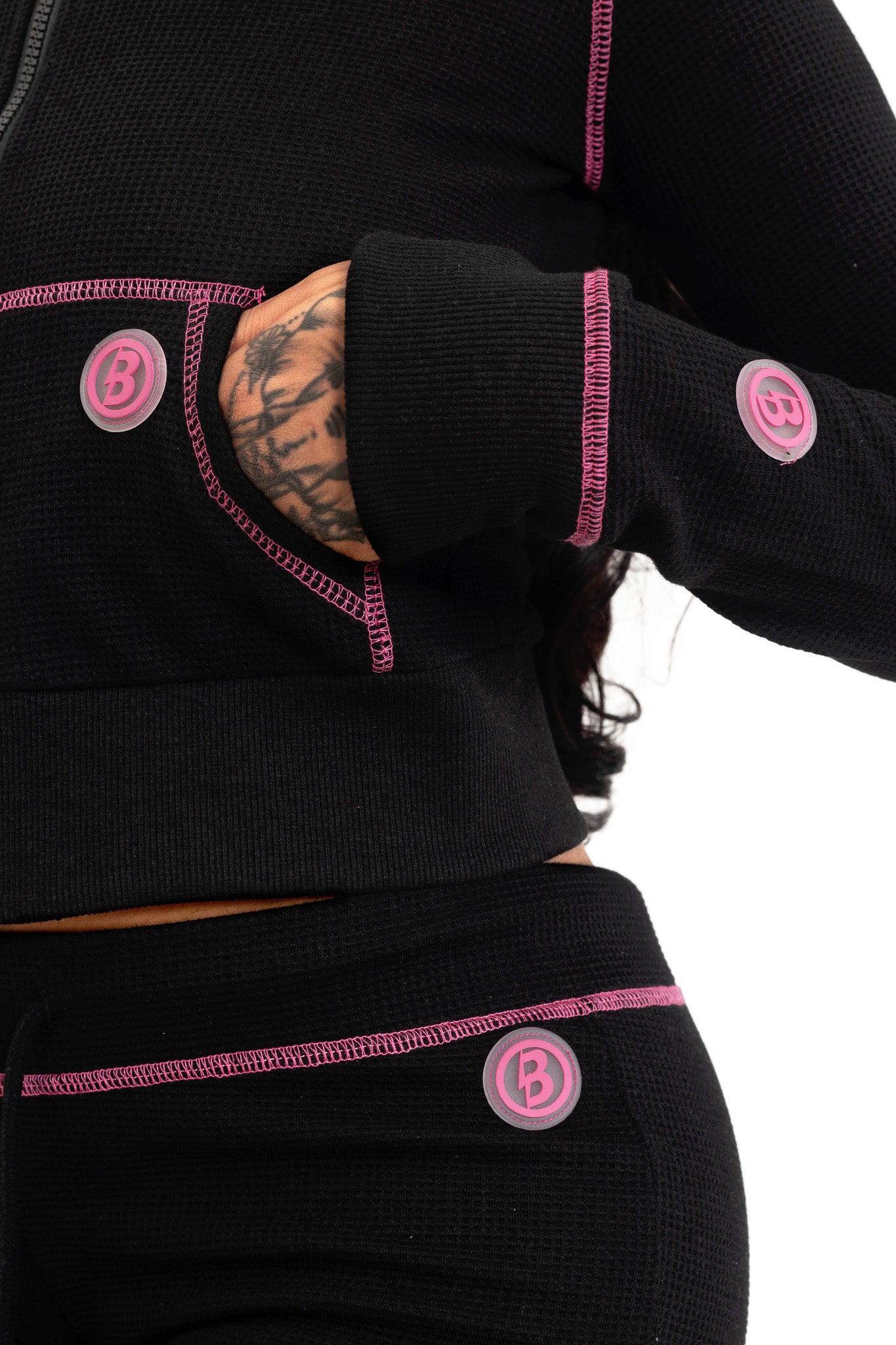 WAFFLE KNIT HOODIE (BLACK/PINK)