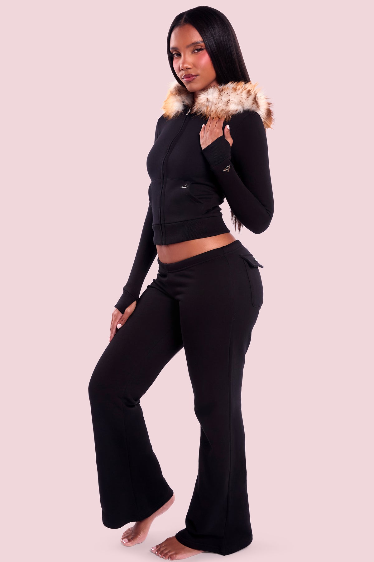 BODY FUR SWEATPANTS (ONYX)