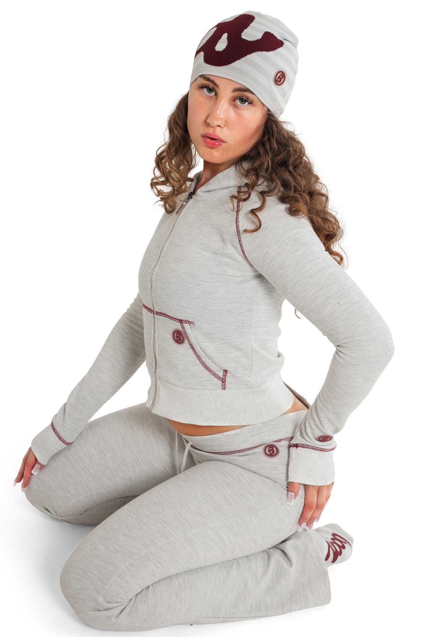 WAFFLE KNIT HOODIE (HEATHER GREY/MAROON