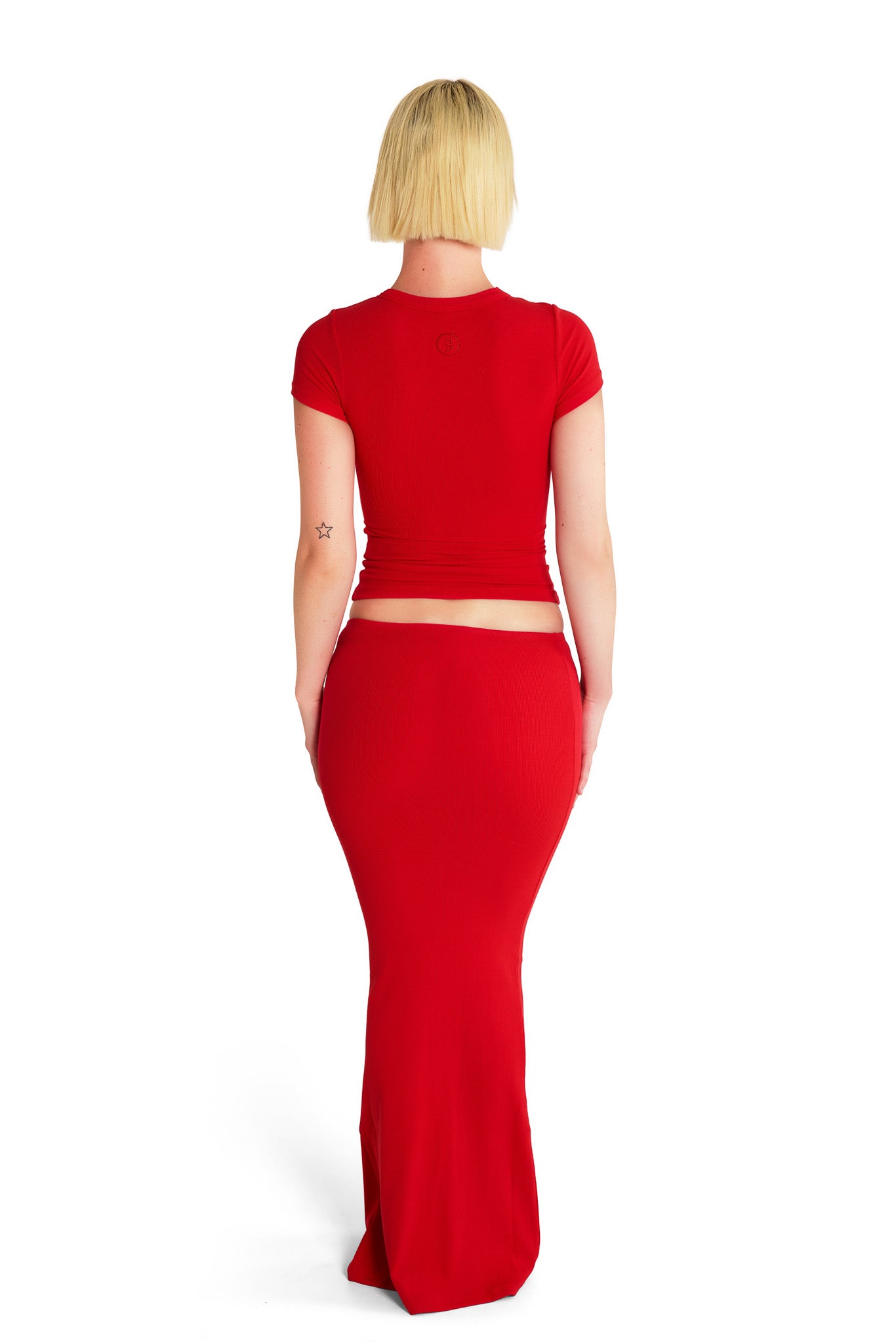 RIBBED MAXI SKIRT ESSENTIAL (FIRE RED)