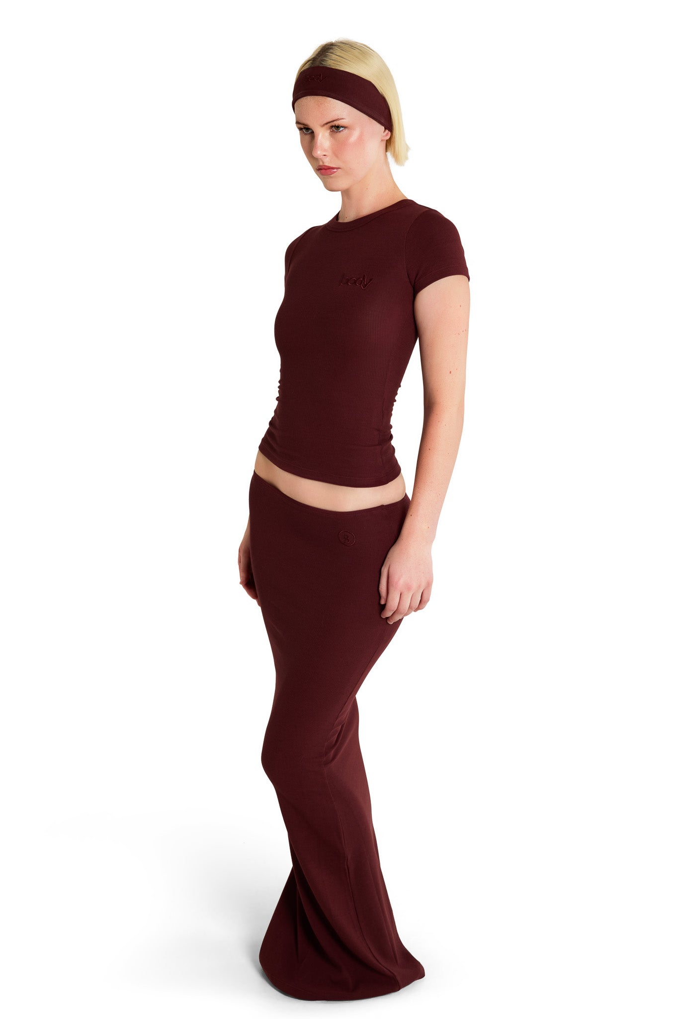 RIBBED MAXI SKIRT ESSENTIAL (BORDEAUX)