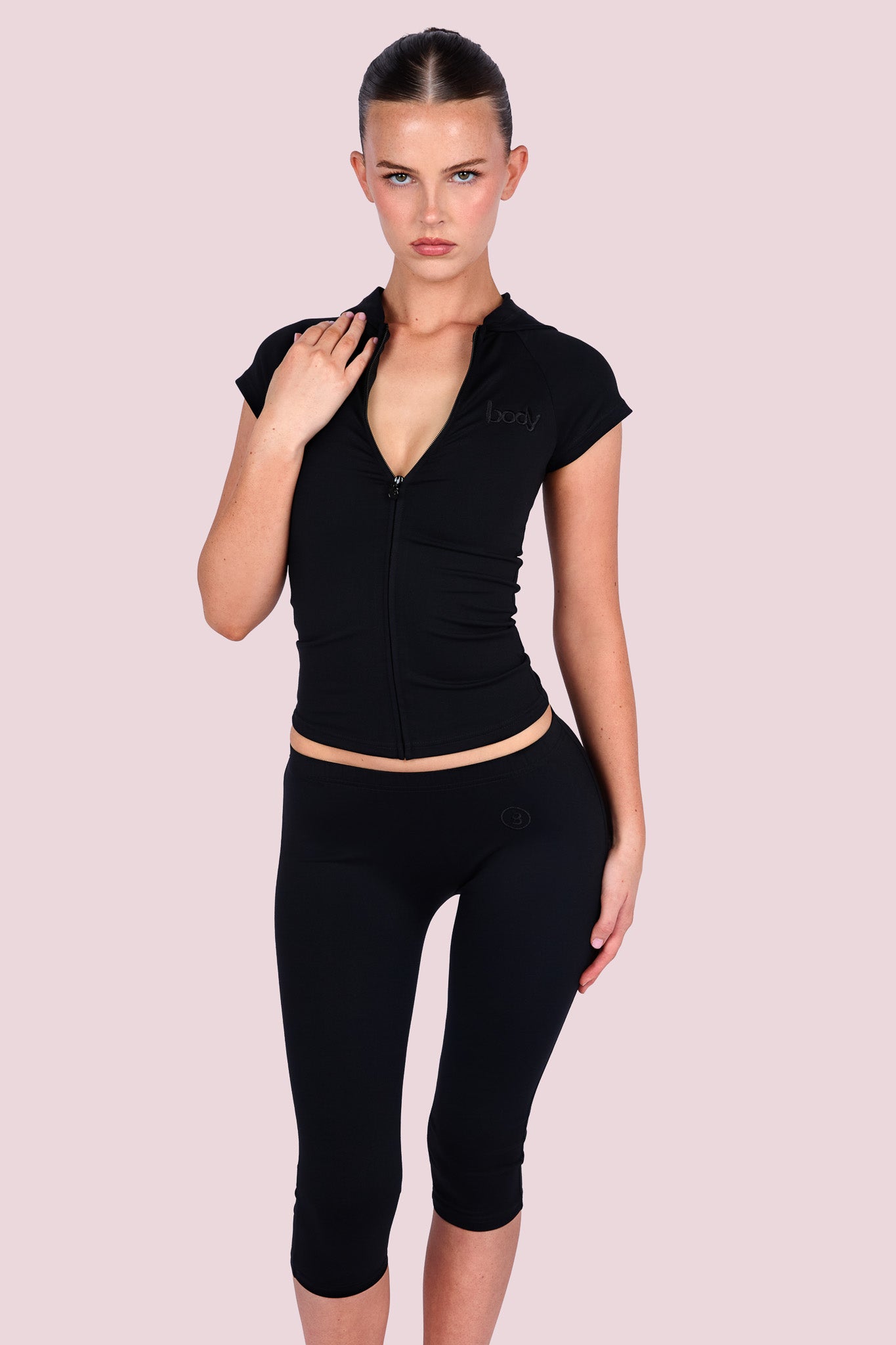BODY BASICS CAPRIS (MIDNIGHT BLACK)