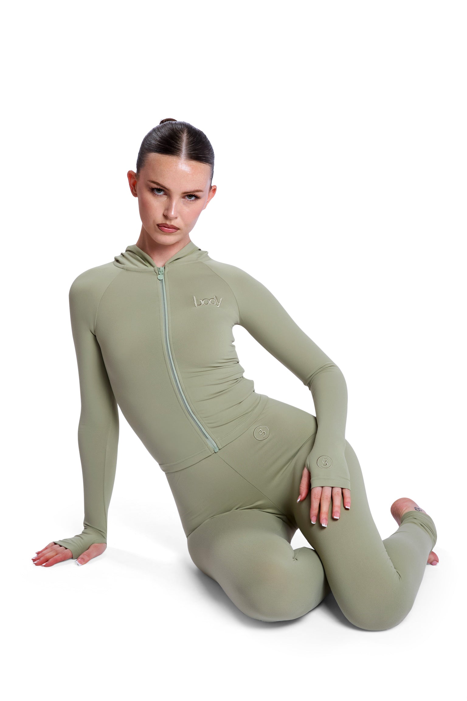 PRE-ORDER - BASICS HOODIE 2.0 (MUTED OLIVE)