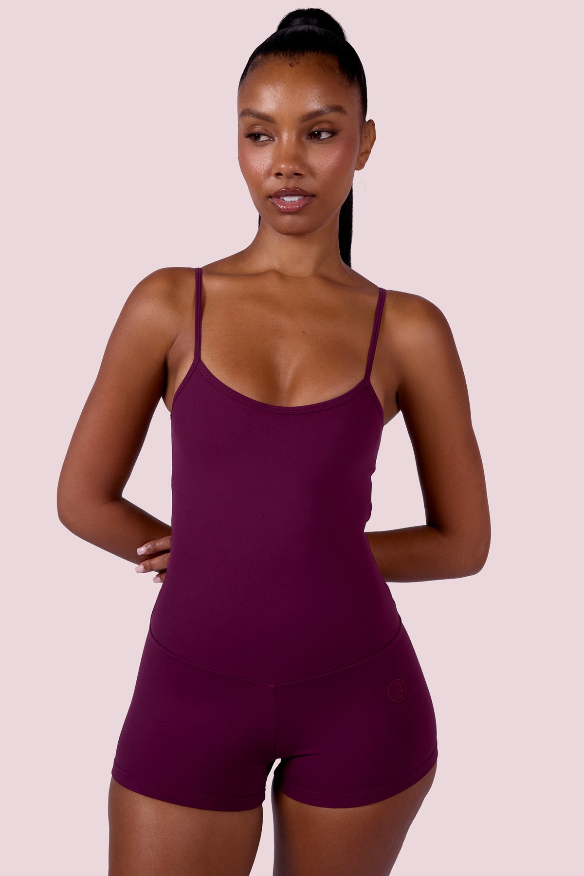 EVERYBODY BASICS SPAGHETTI STRAP ROMPER (GRAPE WINE)