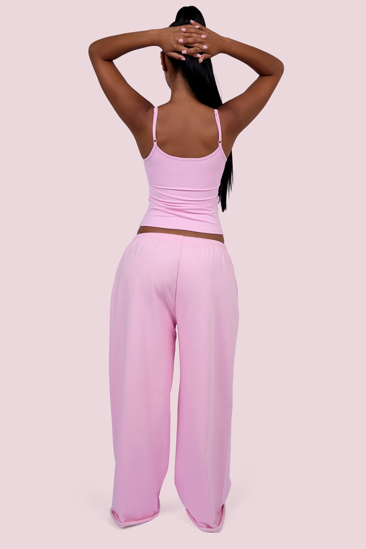 EVERYBODY BASICS ADJUSTABLE SPAGHETTI STRAP TANK TOP (LIGHT PINK)