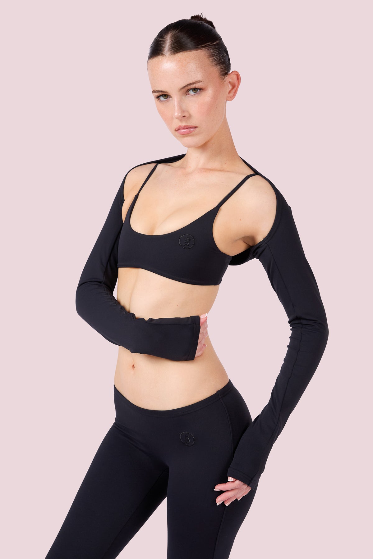 EVERYBODY BASICS BOLERO (BLACK)