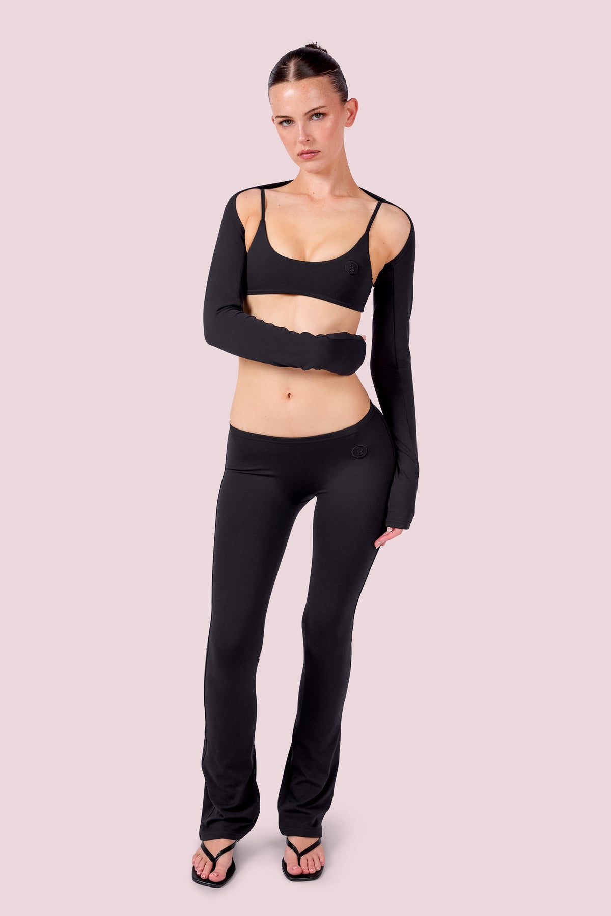 EVERYBODY BASICS BOLERO (BLACK)