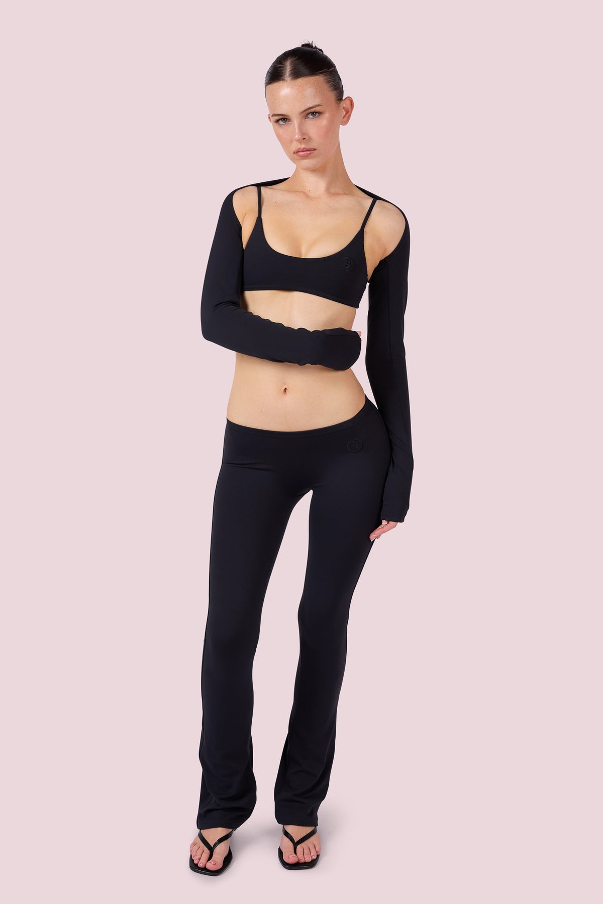 EVERYBODY BASICS BOLERO (BLACK)