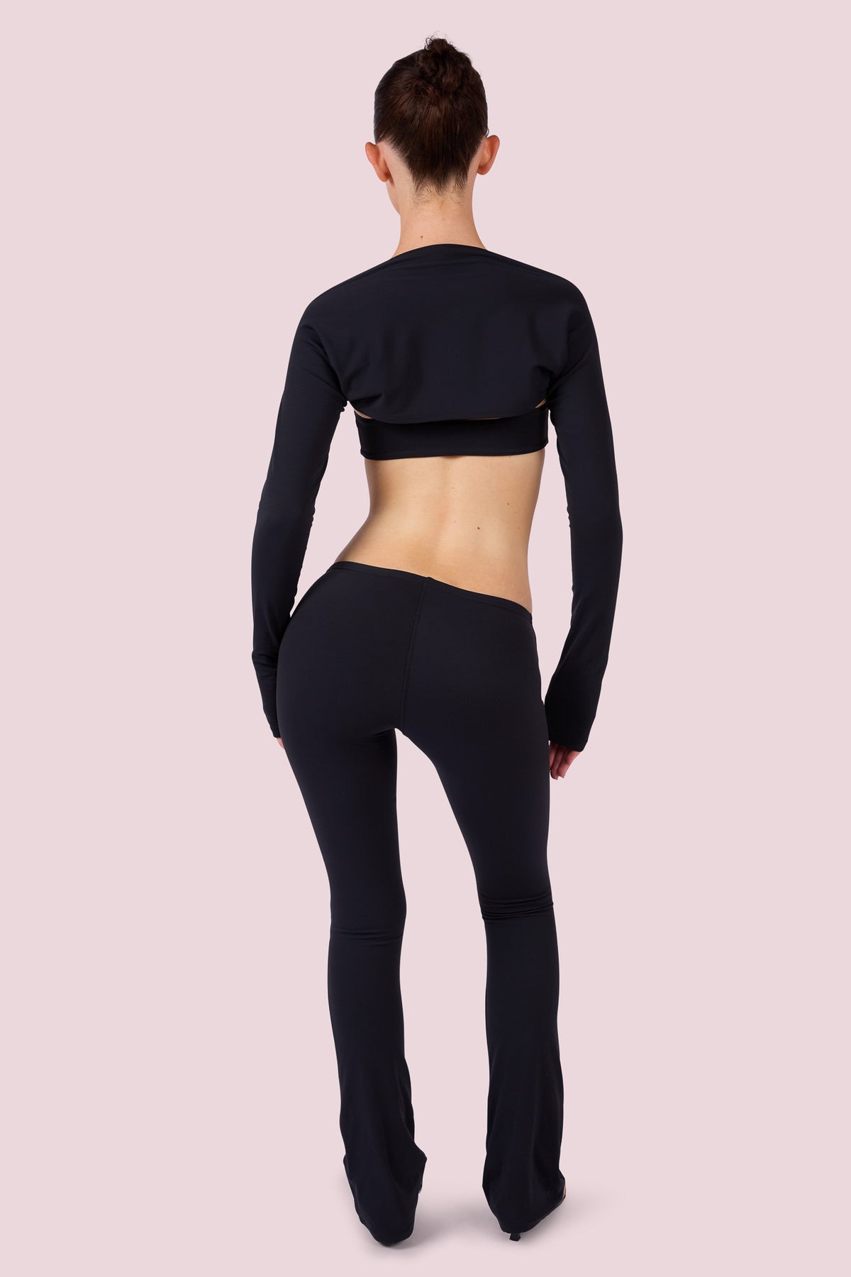 EVERYBODY BASICS BOLERO (BLACK)