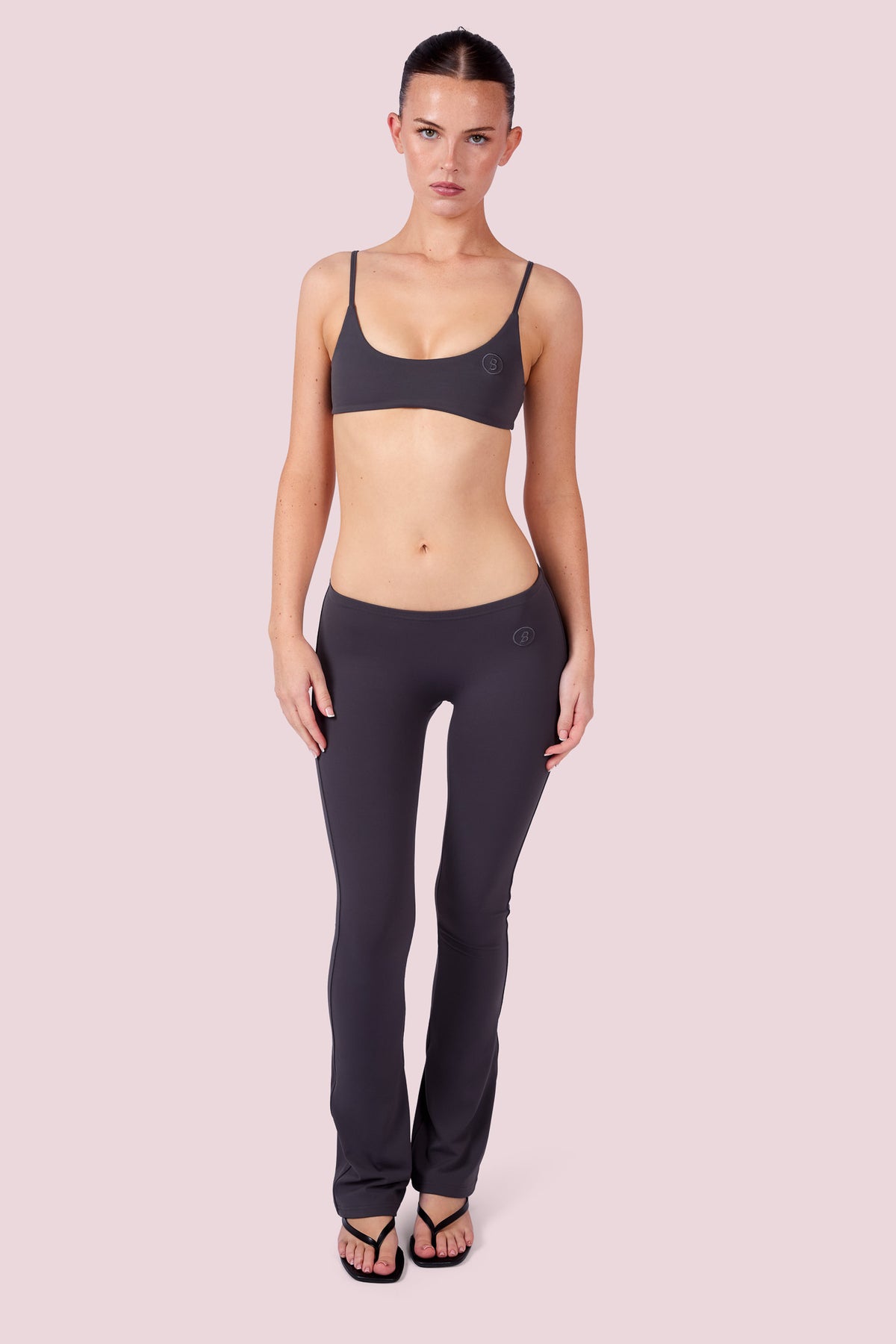EVERYBODY BASICS BRALETTE (CHARCOAL)