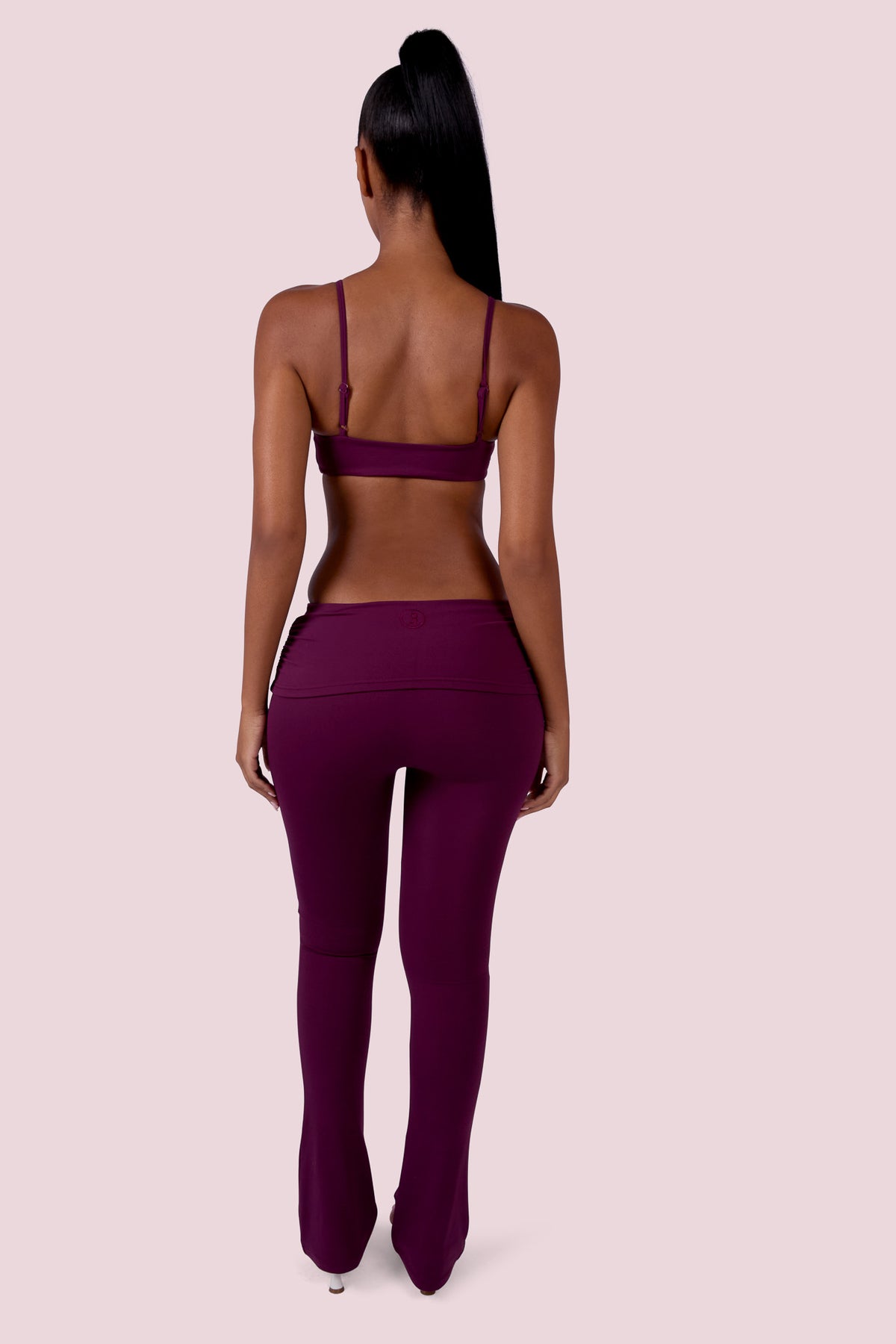 EVERYBODY BASICS BRALETTE (GRAPE WINE)
