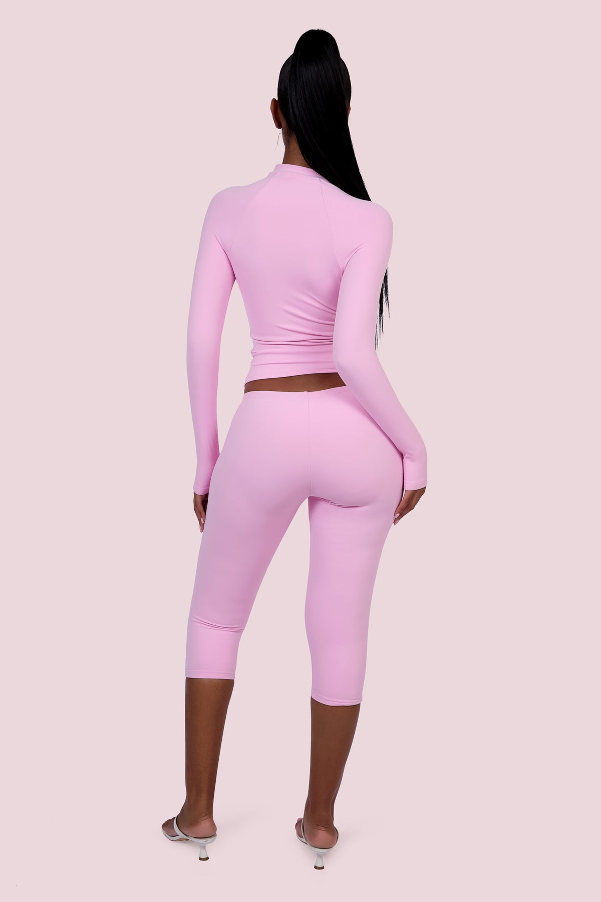 EVERYBODY BASICS CAPRI (LIGHT PINK)