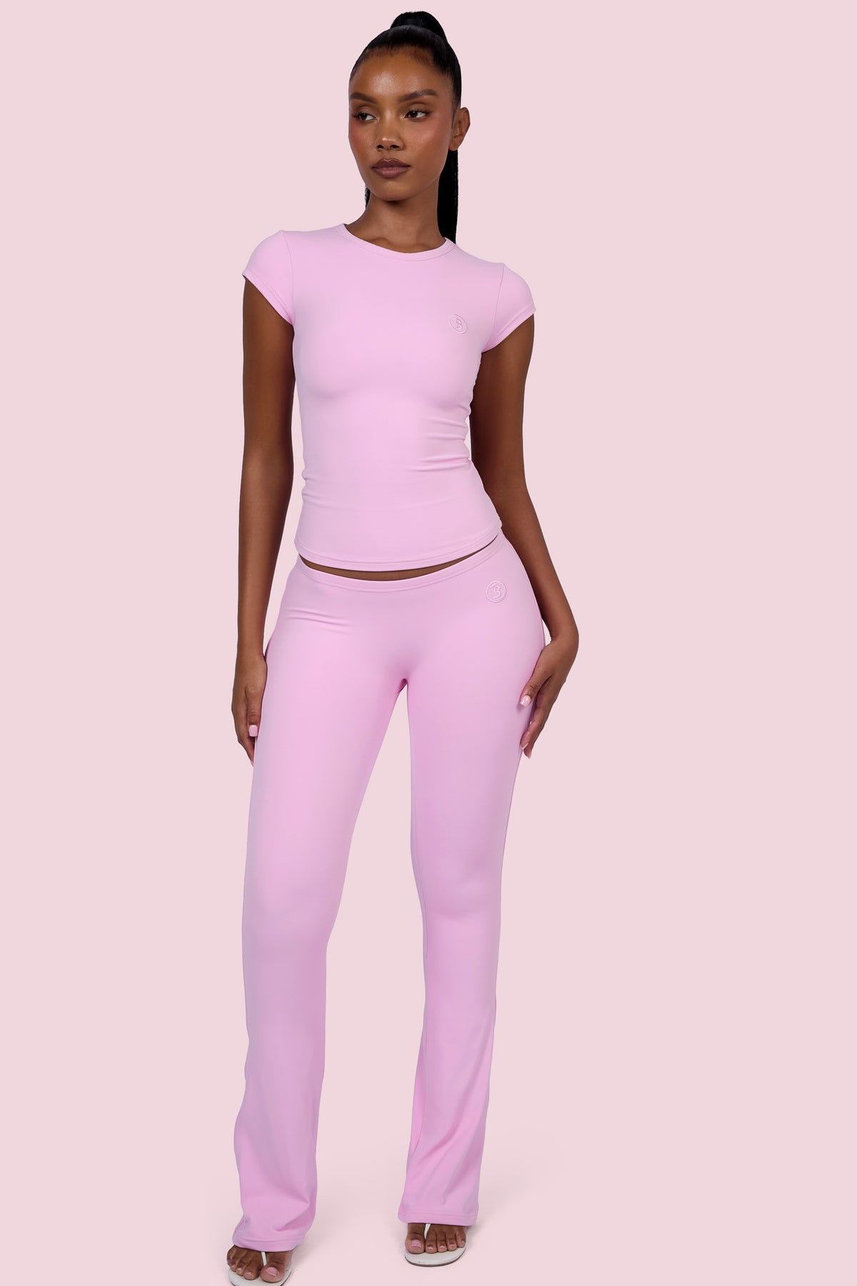 EVERYBODY BASICS SHORT SLEEVE CREW NECK (LIGHT PINK)