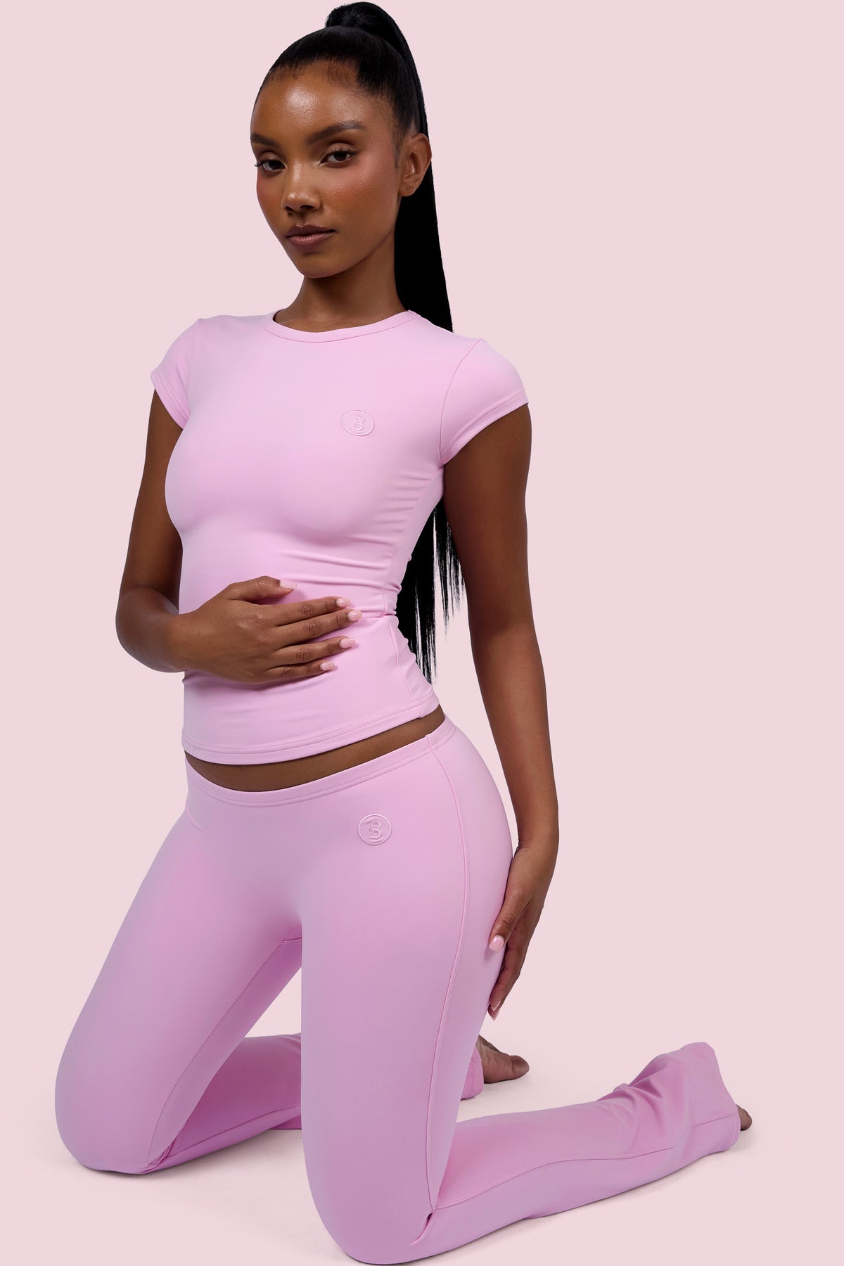 EVERYBODY BASICS SHORT SLEEVE CREW NECK (LIGHT PINK)