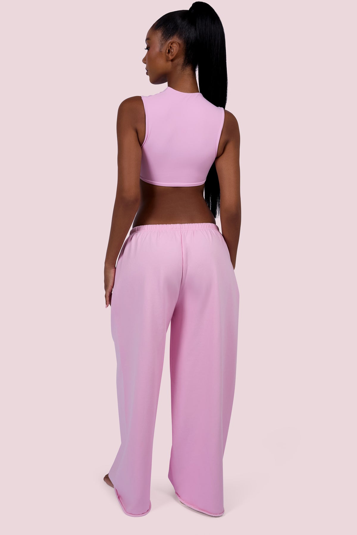 EVERYBODY BASICS CUTOUT CROP TOP (LIGHT PINK)