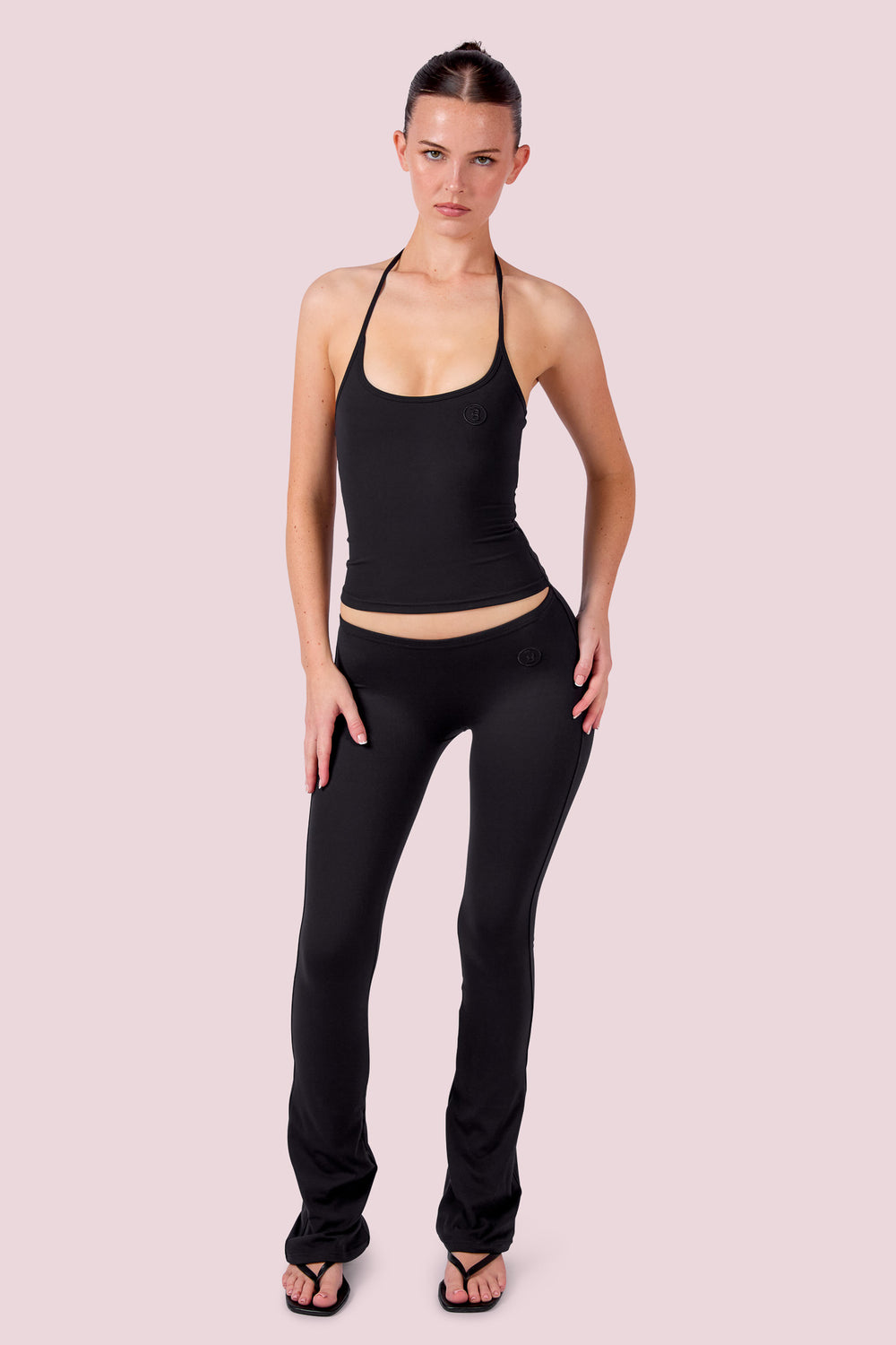 EVERYBODY BASICS HALTER TANK TOP (BLACK)