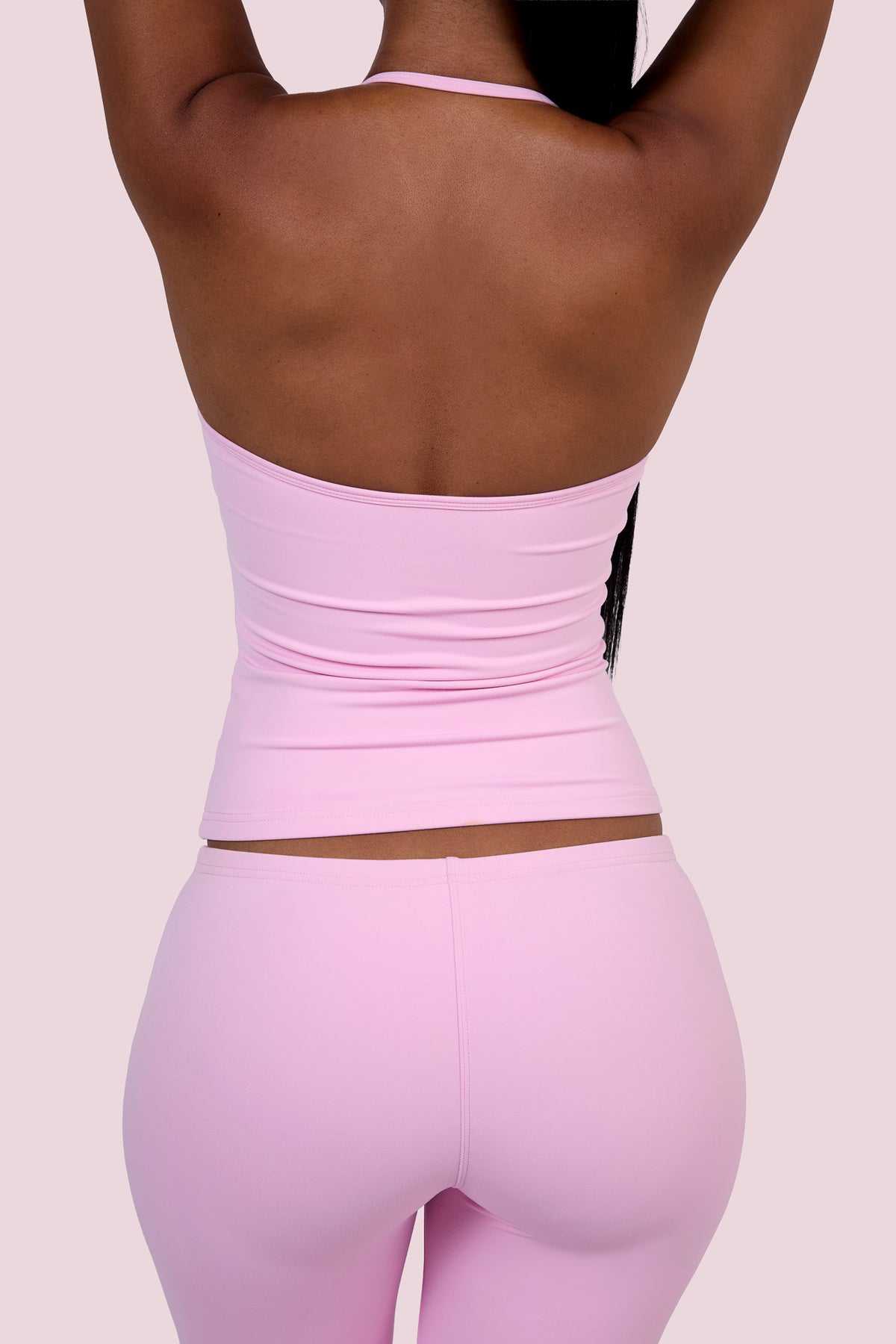 EVERYBODY BASICS HALTER TANK TOP (LIGHT PINK)