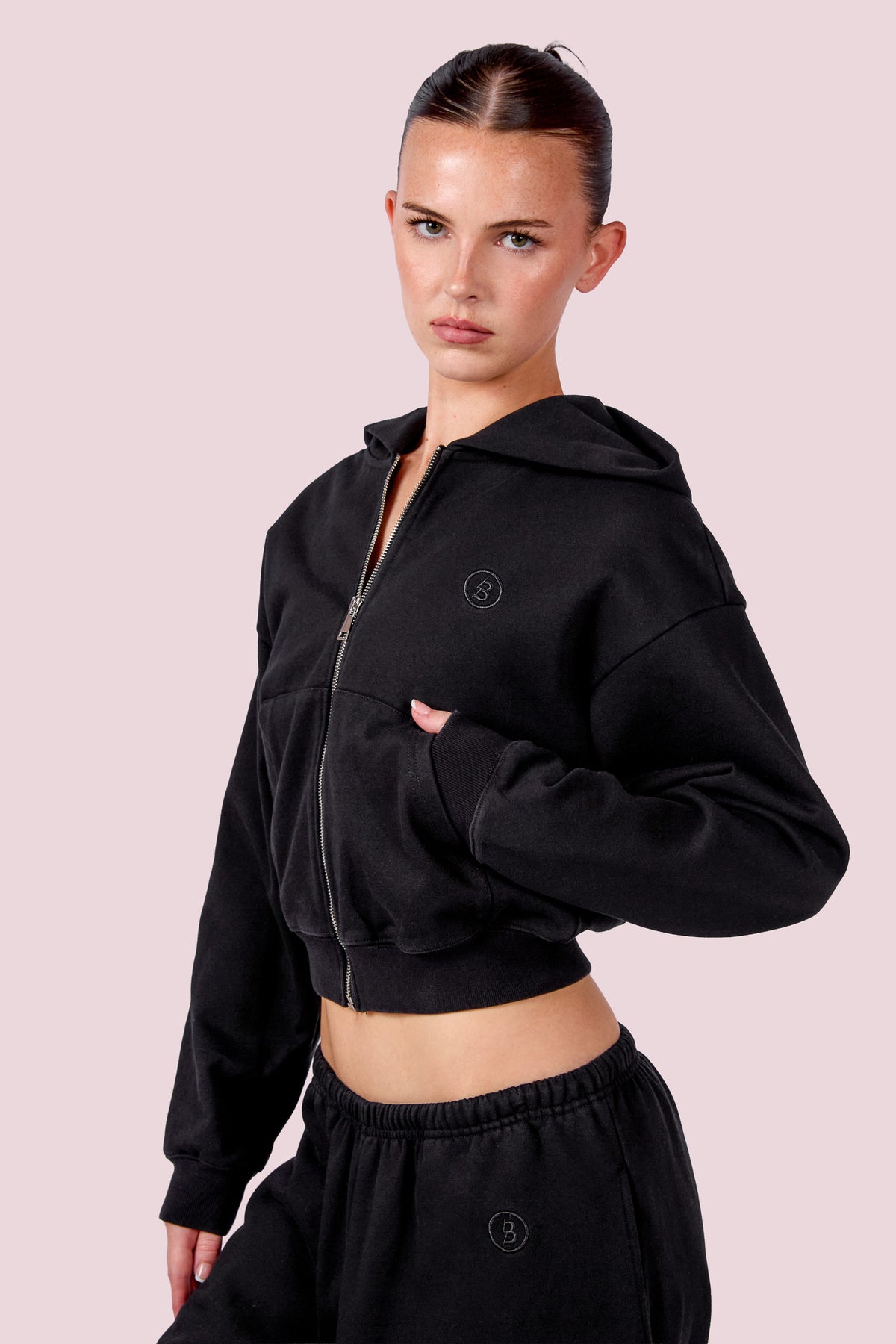 EVERYBODY BASICS ZIP UP SWEATSUIT HOODIE (BLACK)