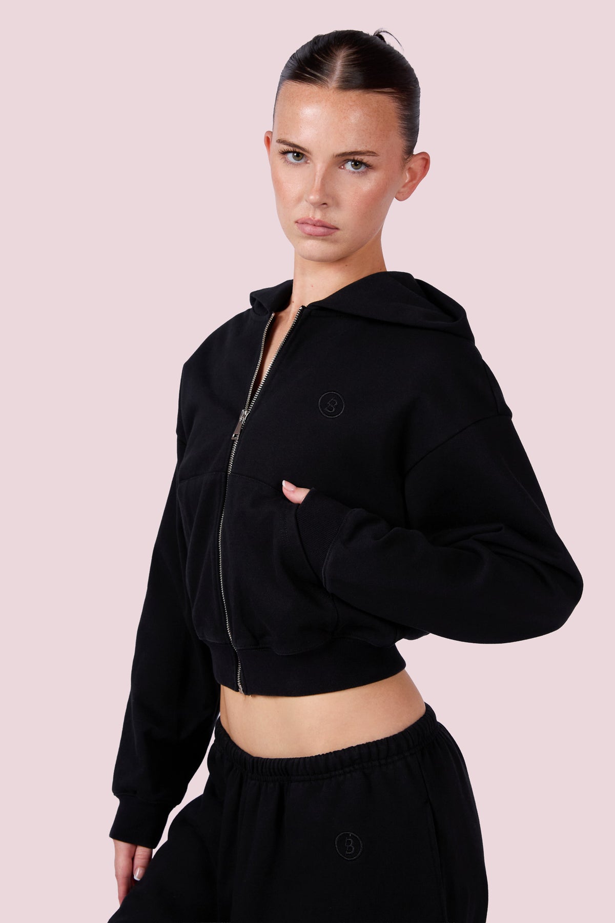 EVERYBODY BASICS ZIP UP SWEATSUIT HOODIE (BLACK)