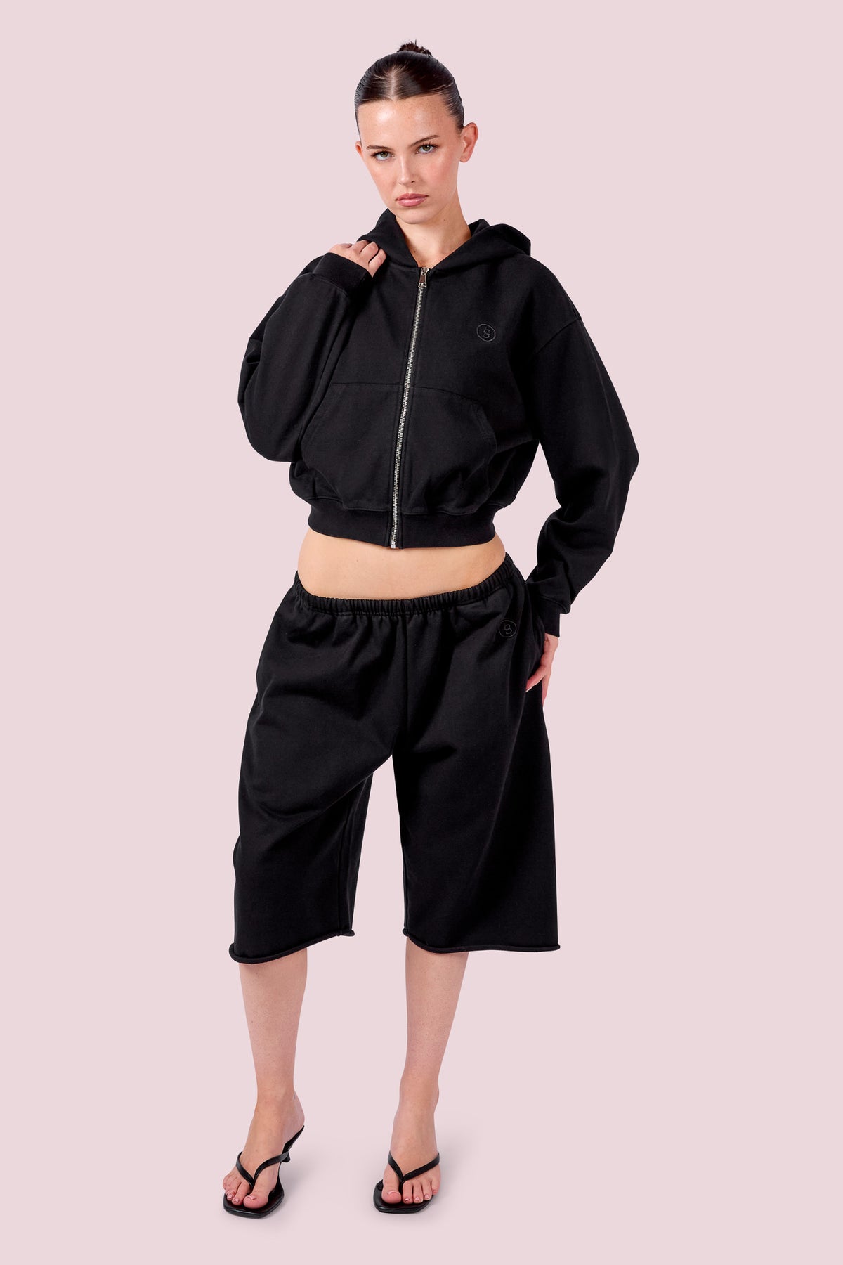EVERYBODY BASICS ZIP UP SWEATSUIT HOODIE (BLACK)