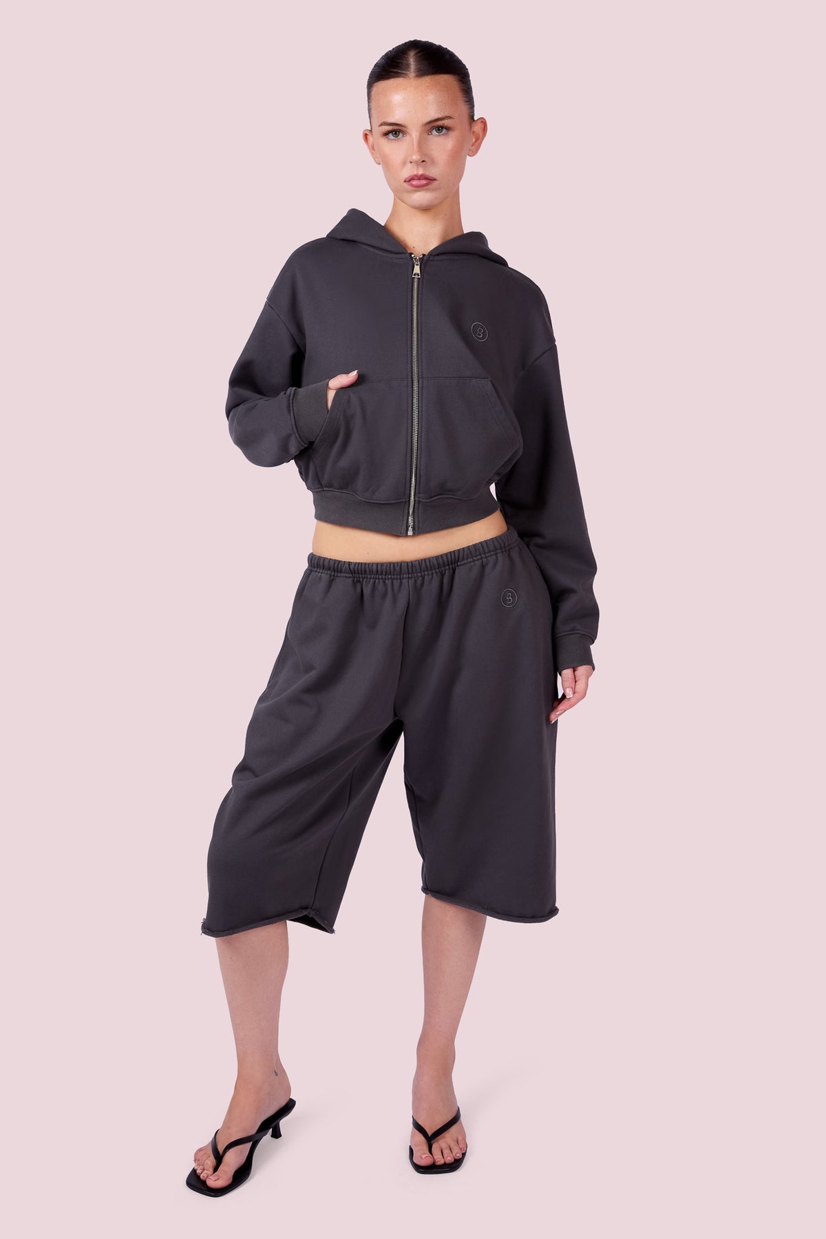 EVERYBODY BASICS ZIP UP SWEATSUIT HOODIE (CHARCOAL)