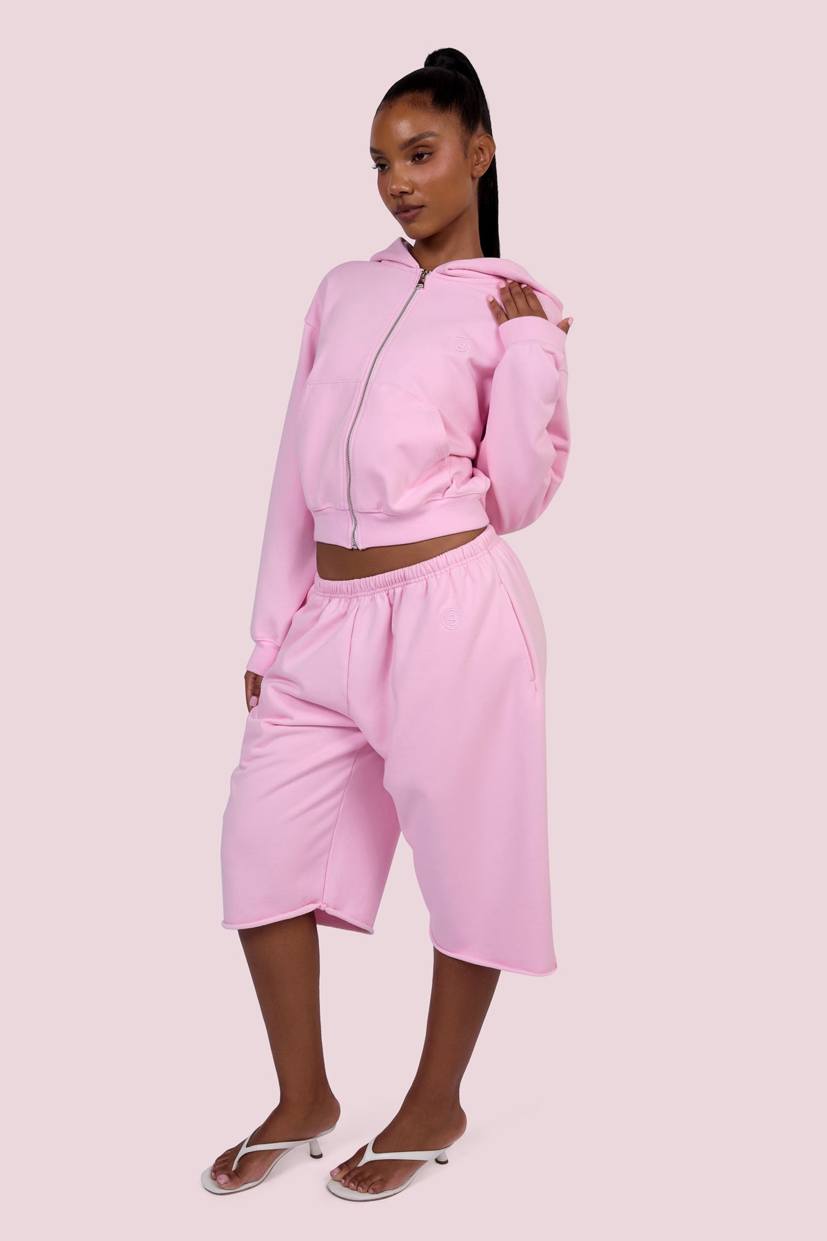 EVERYBODY BASICS SWEAT JORTS (LIGHT PINK)