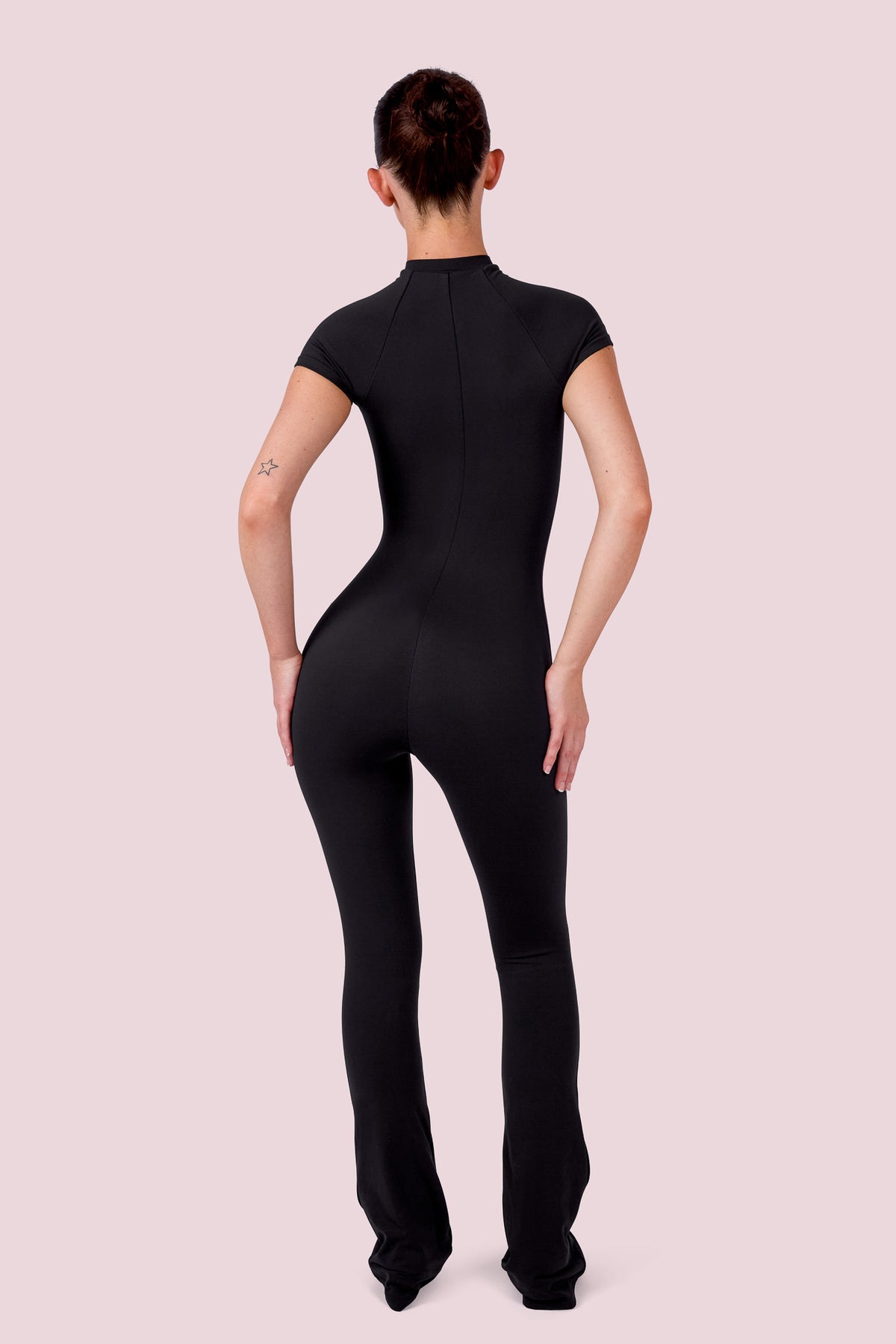 EVERYBODY BASICS SHORT SLEEVE JUMPSUIT (BLACK)