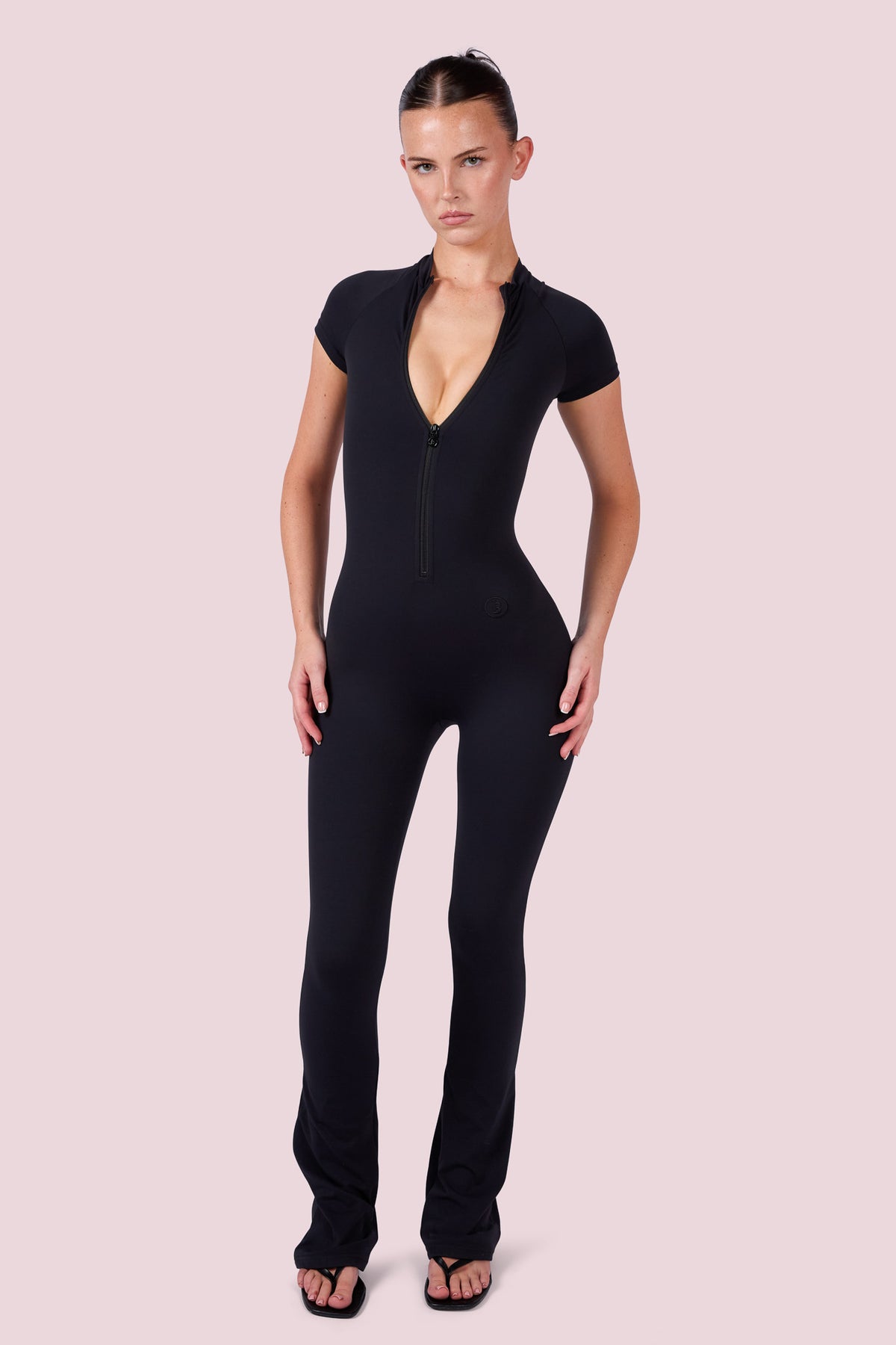 EVERYBODY BASICS SHORT SLEEVE JUMPSUIT (BLACK)