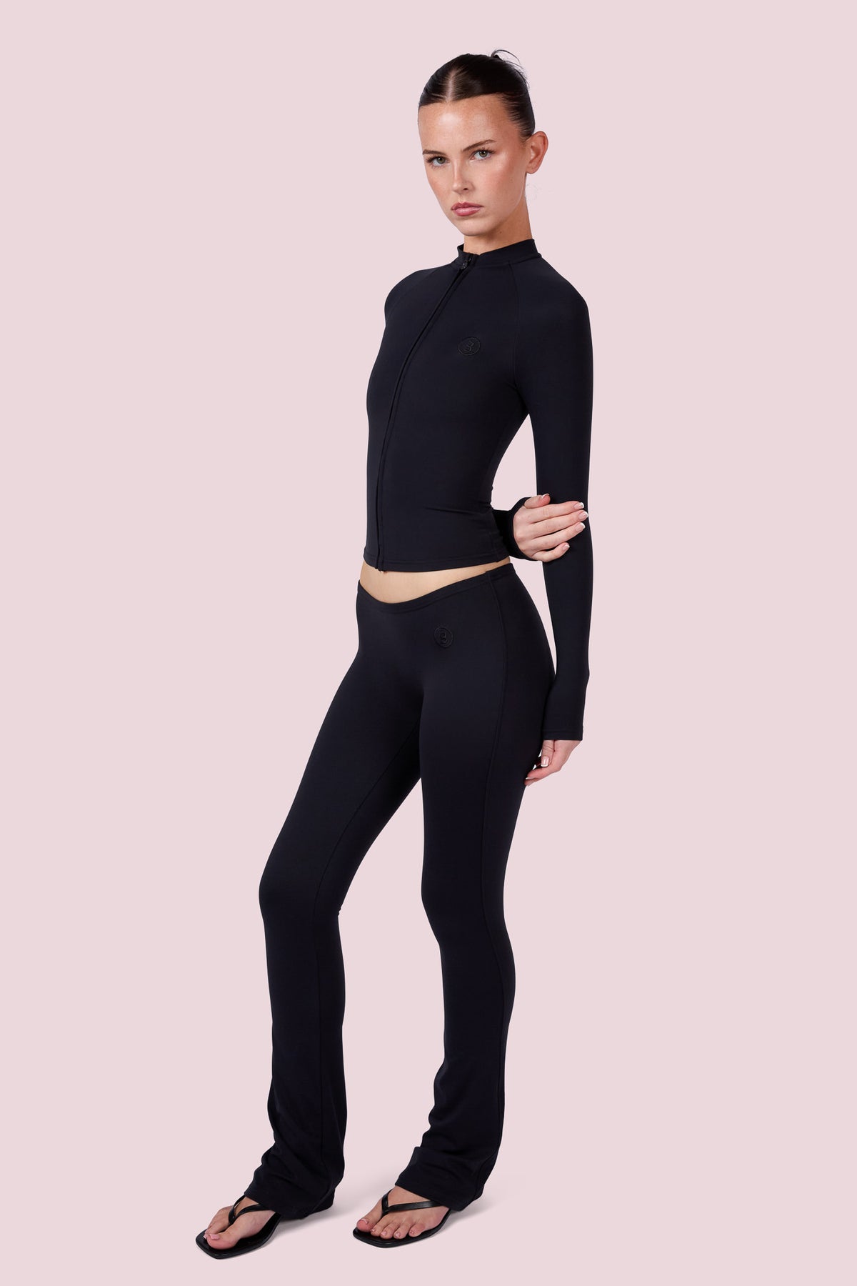 EVERYBODY BASICS LOW WAISTED LEGGINGS (BLACK)