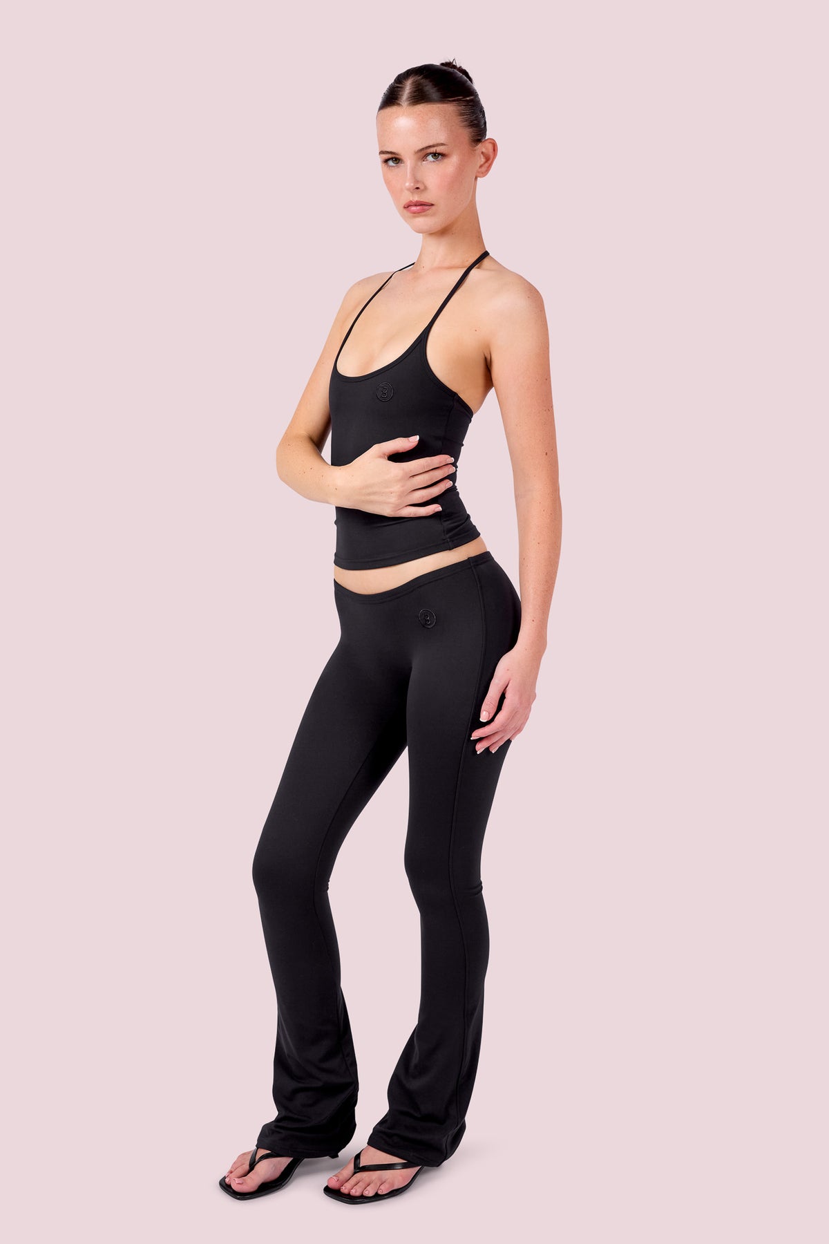 EVERYBODY BASICS LOW WAISTED LEGGINGS (BLACK)