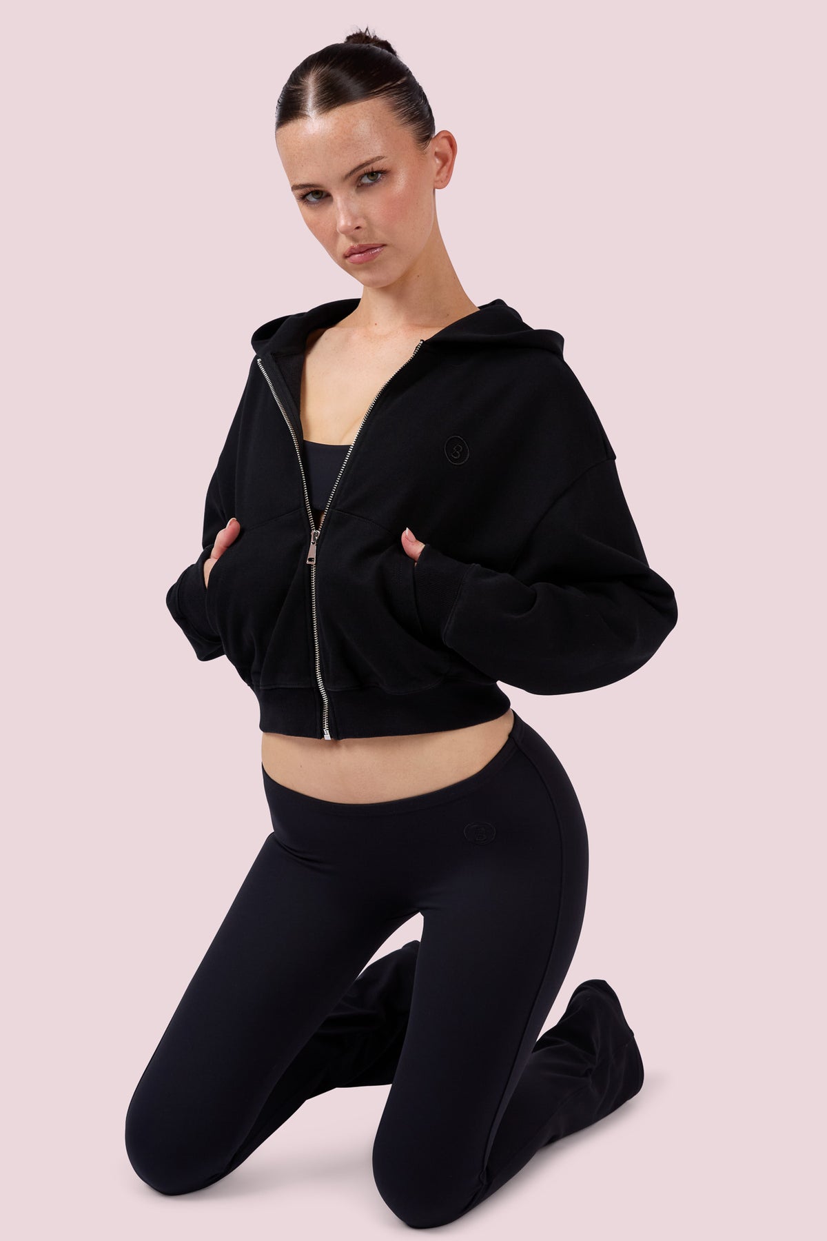 EVERYBODY BASICS LOW WAISTED LEGGINGS (BLACK)