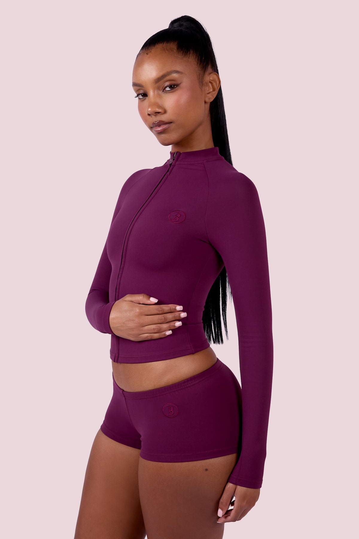 EVERYBODY BASICS MICRO SHORTS (GRAPE WINE)