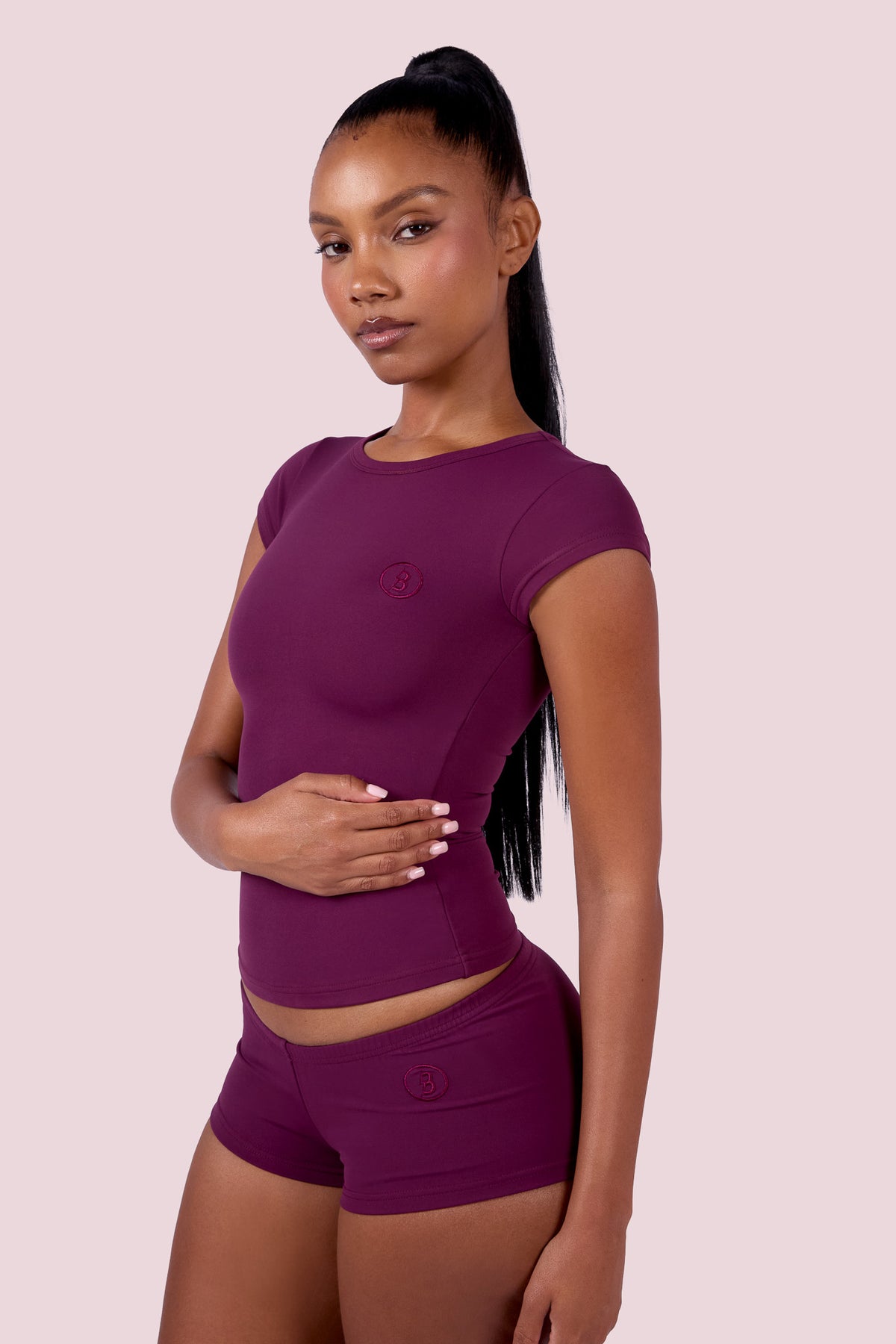 EVERYBODY BASICS MICRO SHORTS (GRAPE WINE)