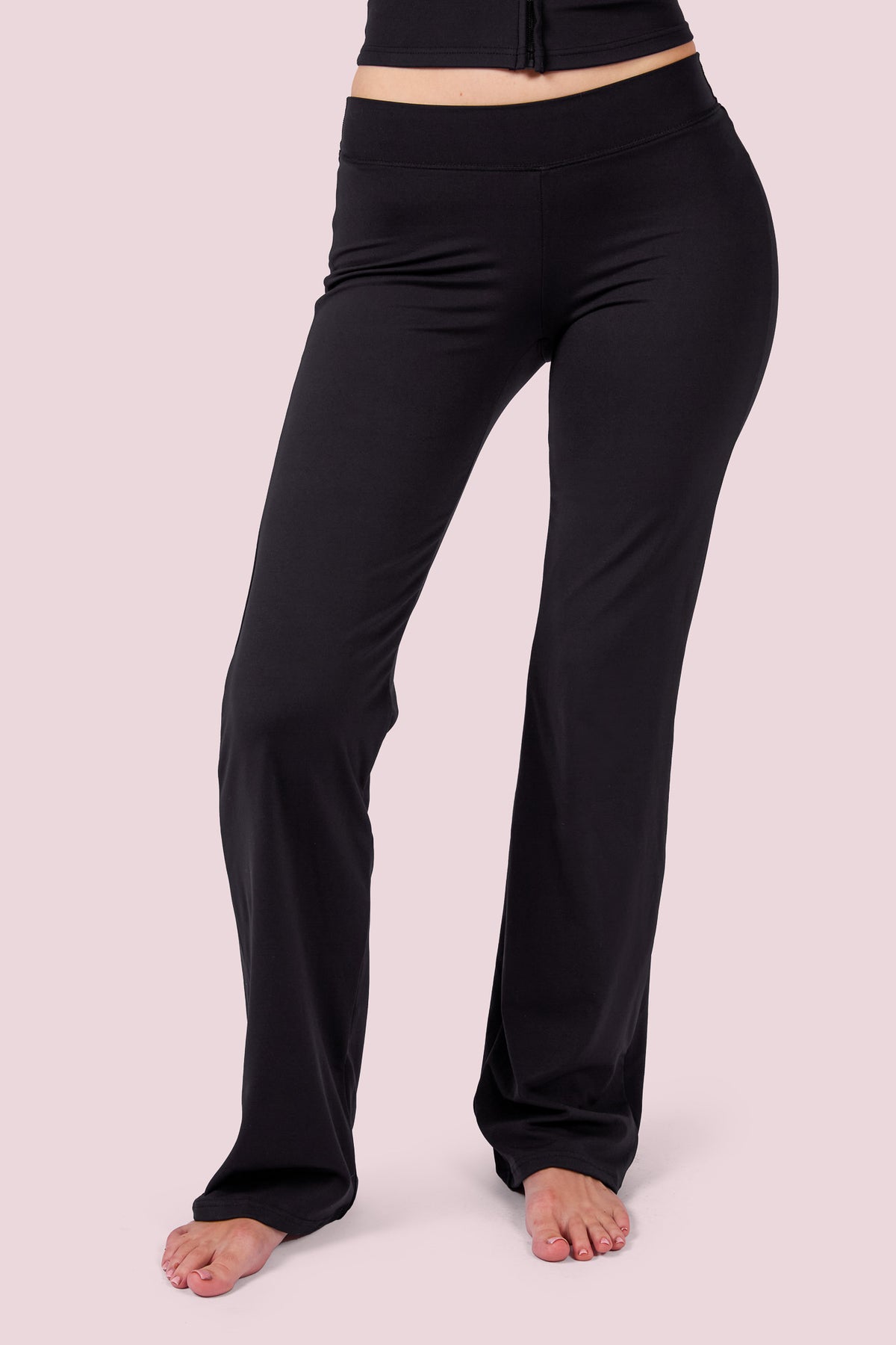 EVERYBODY BASICS MID-RISE PANTS (BLACK)