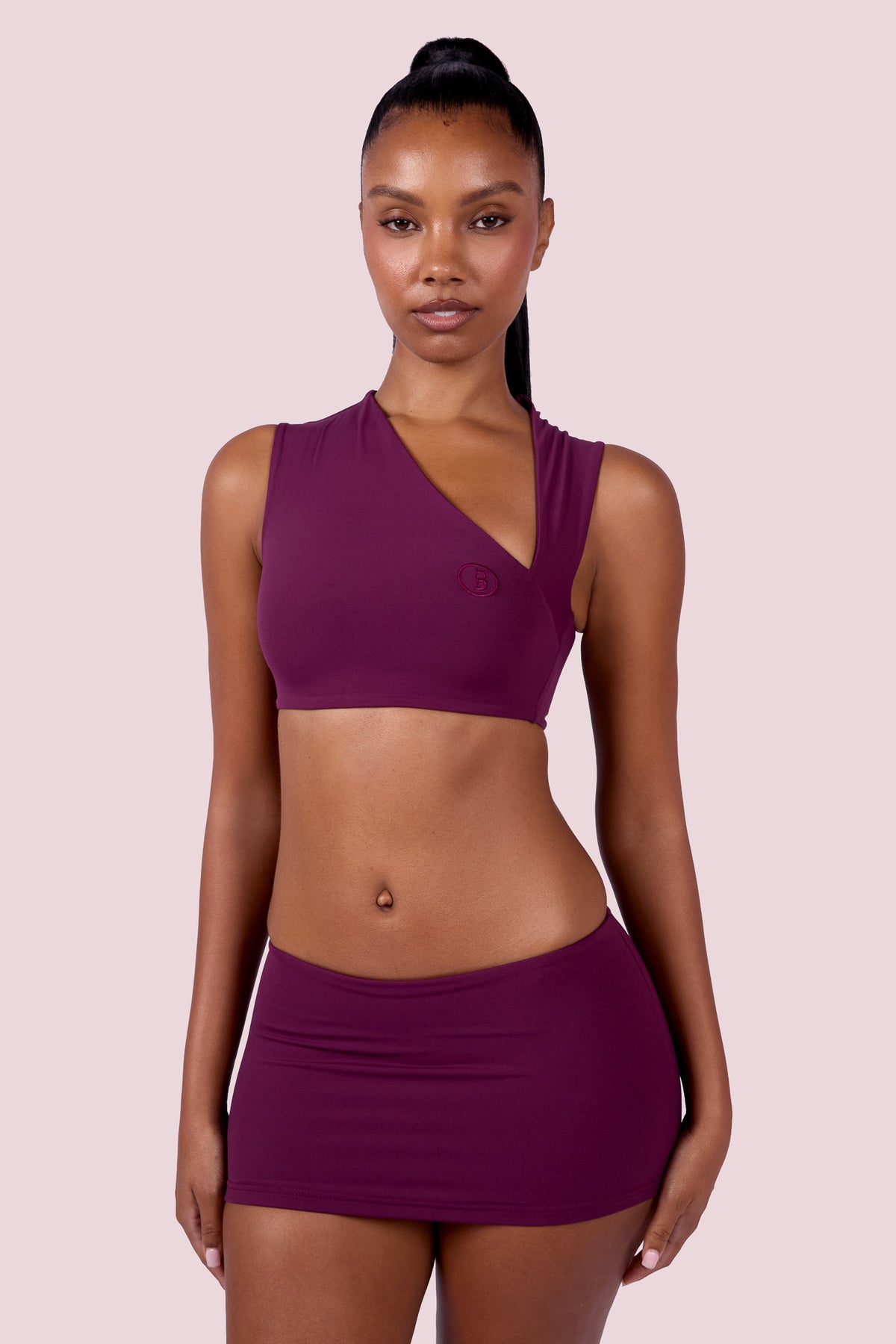 EVERYBODY BASICS MINI SKIRT (GRAPE WINE)