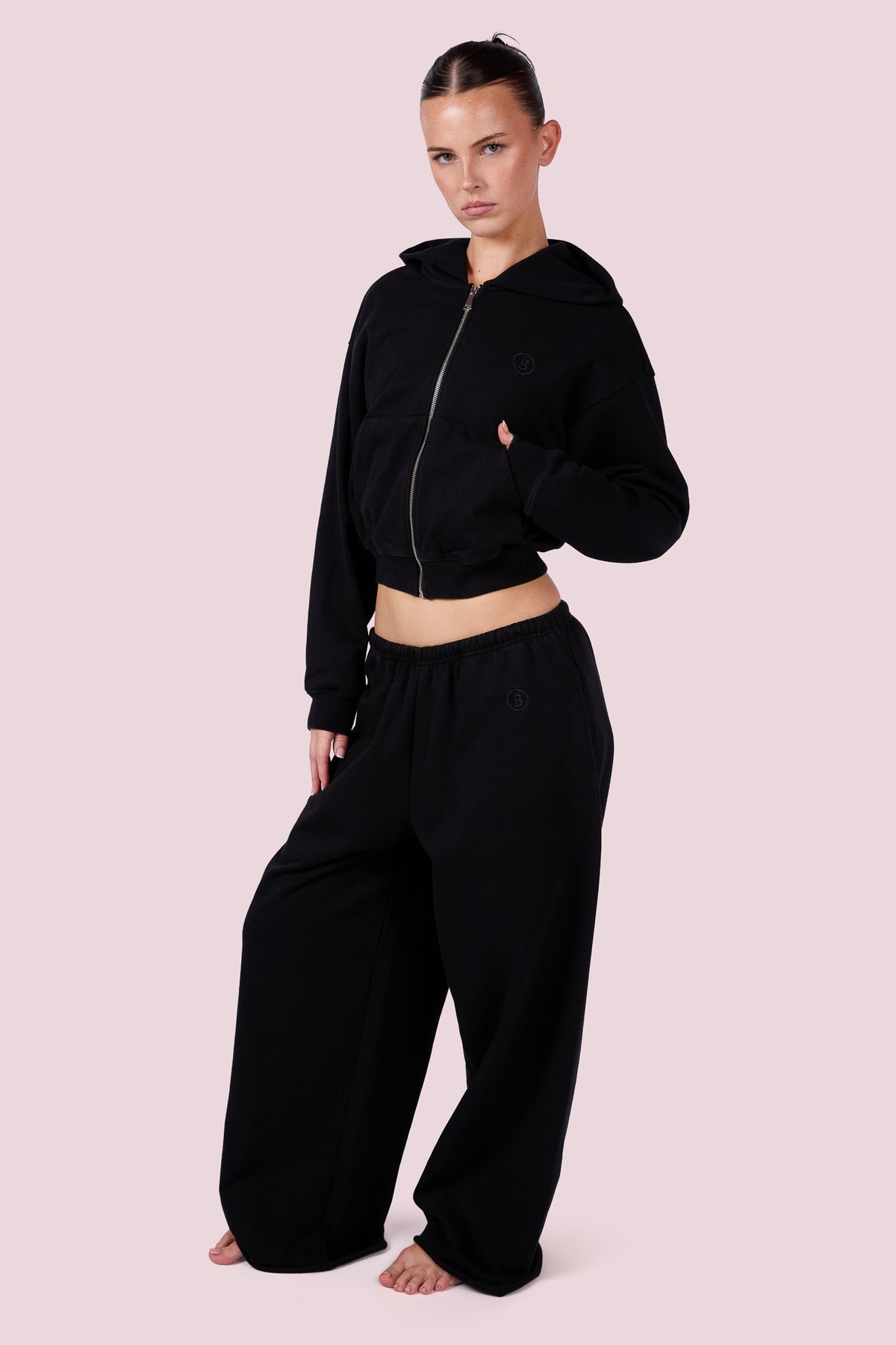 EVERYBODY BASICS SWEATPANTS (BLACK)