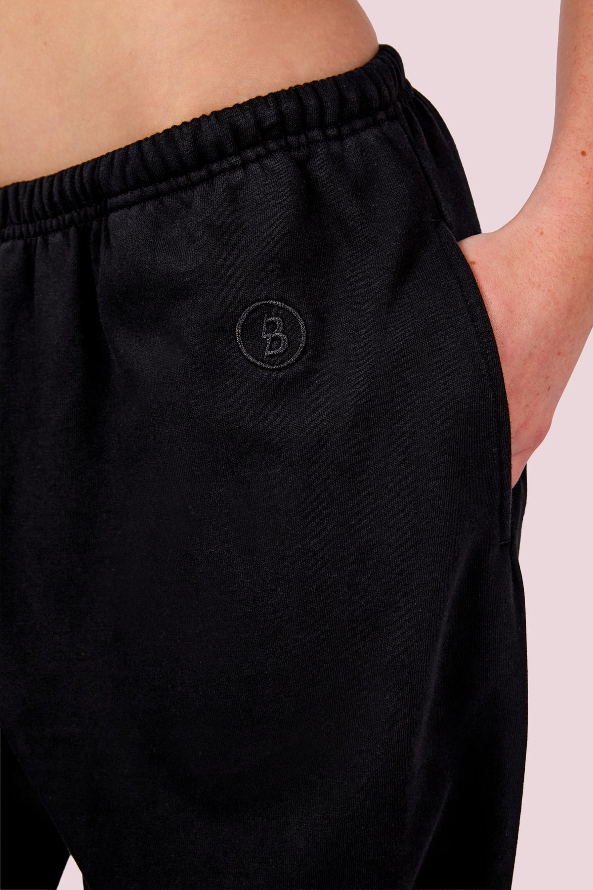 EVERYBODY BASICS SWEATPANTS (BLACK)