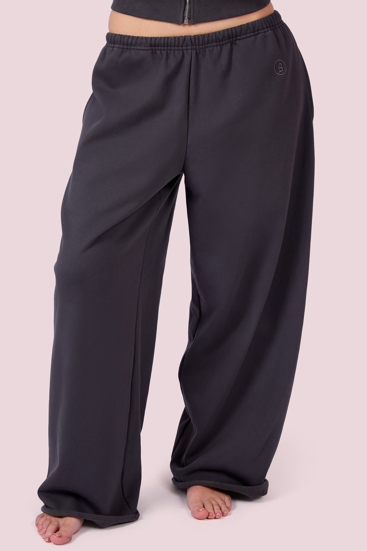 EVERYBODY BASICS SWEATPANTS (CHARCOAL)