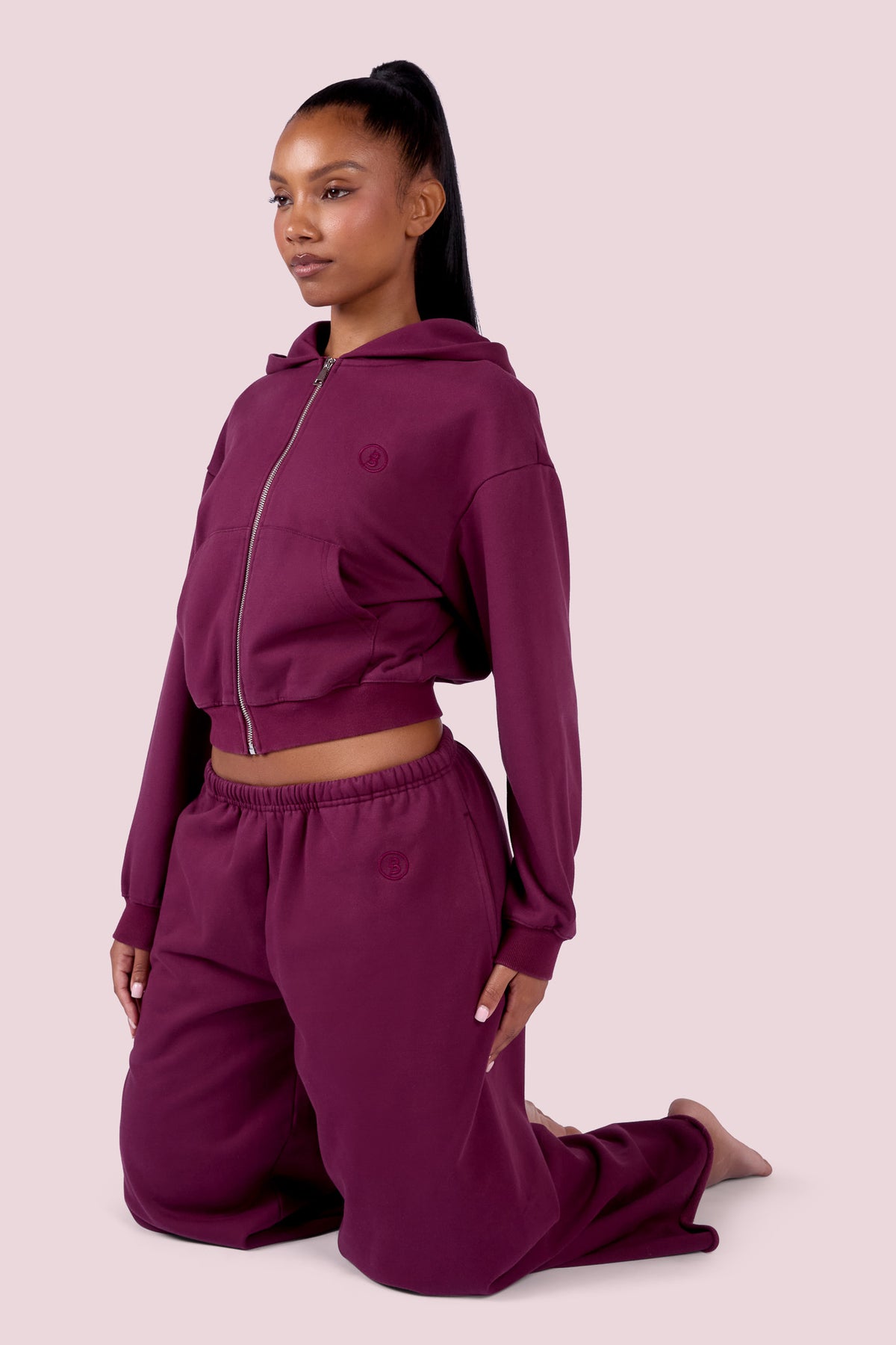 EVERYBODY BASICS SWEATPANTS (GRAPE WINE)