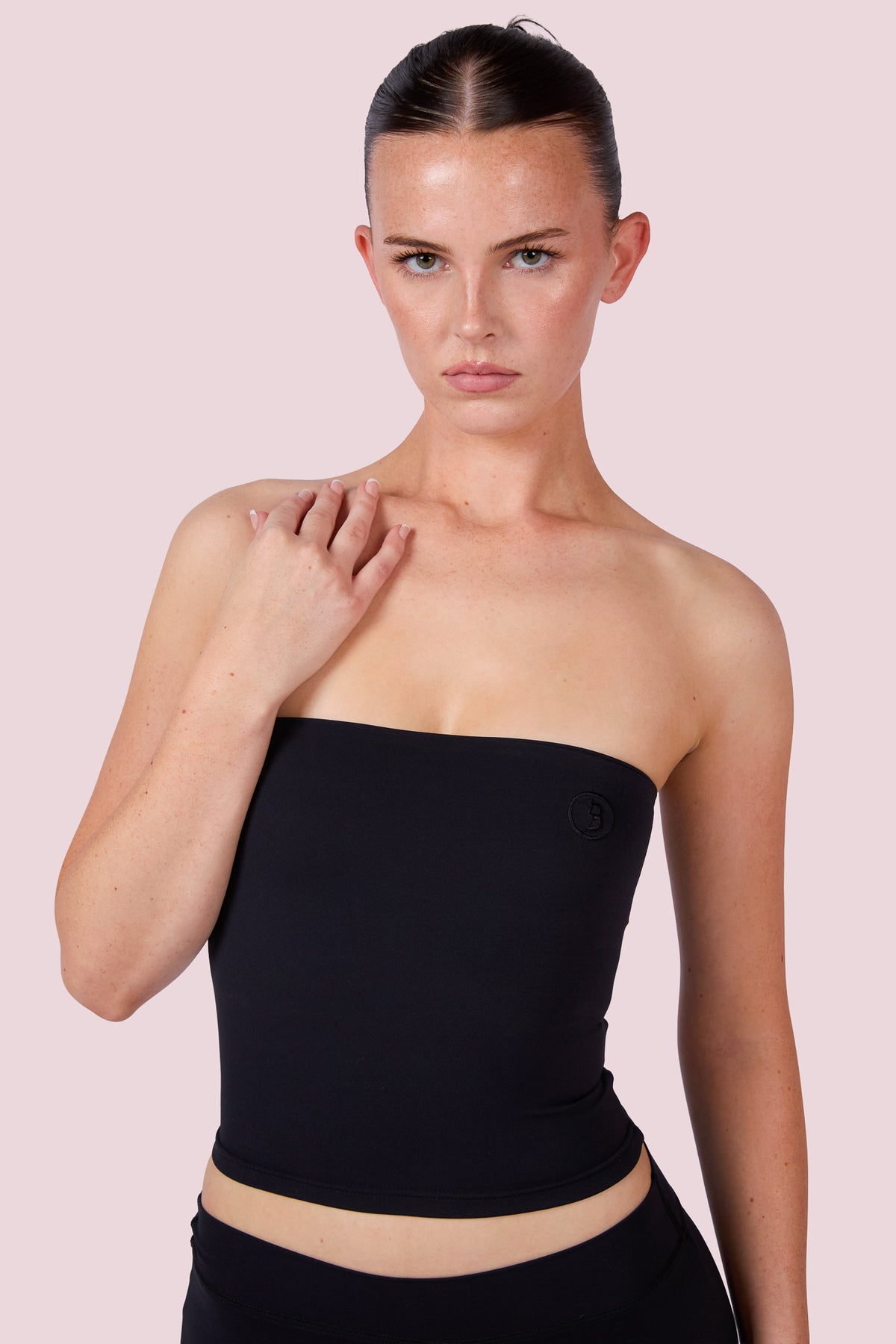 EVERYBODY BASICS TUBE TOP (BLACK)