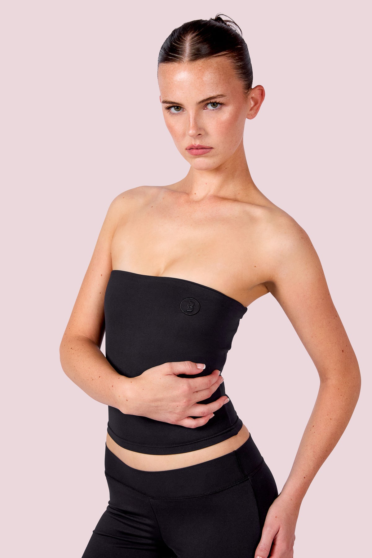 EVERYBODY BASICS TUBE TOP (BLACK)