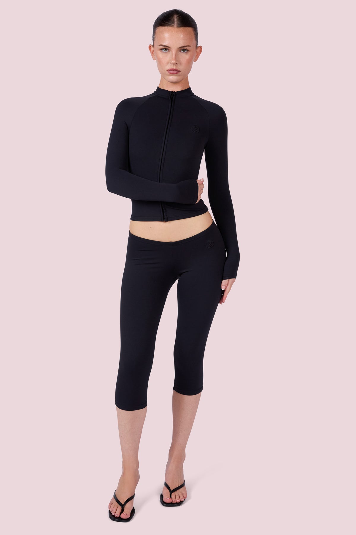 EVERYBODY BASICS ZIP UP (BLACK)