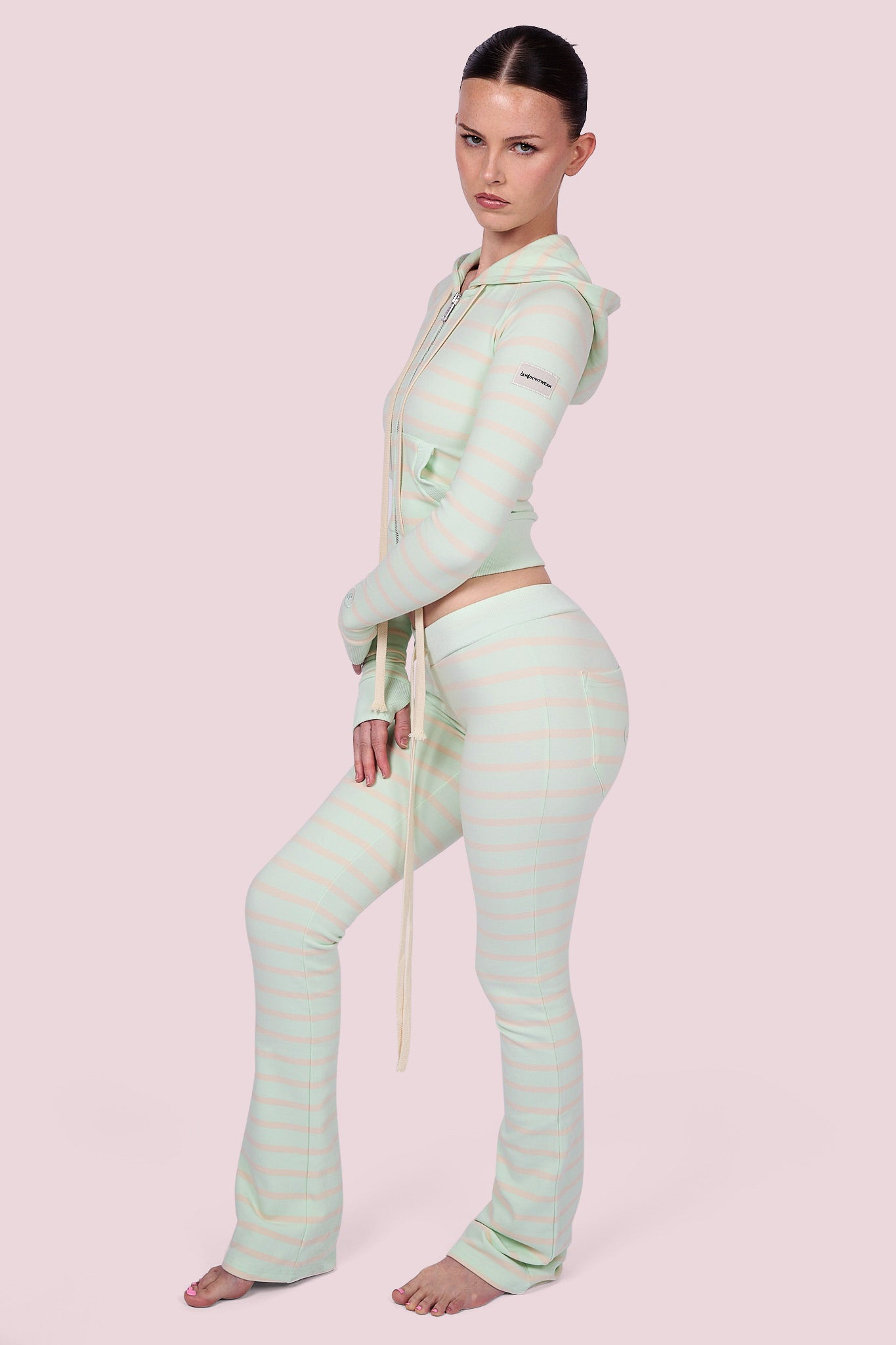 BODY KNITWEAR PANTS (PISTACHIO STRIPE)