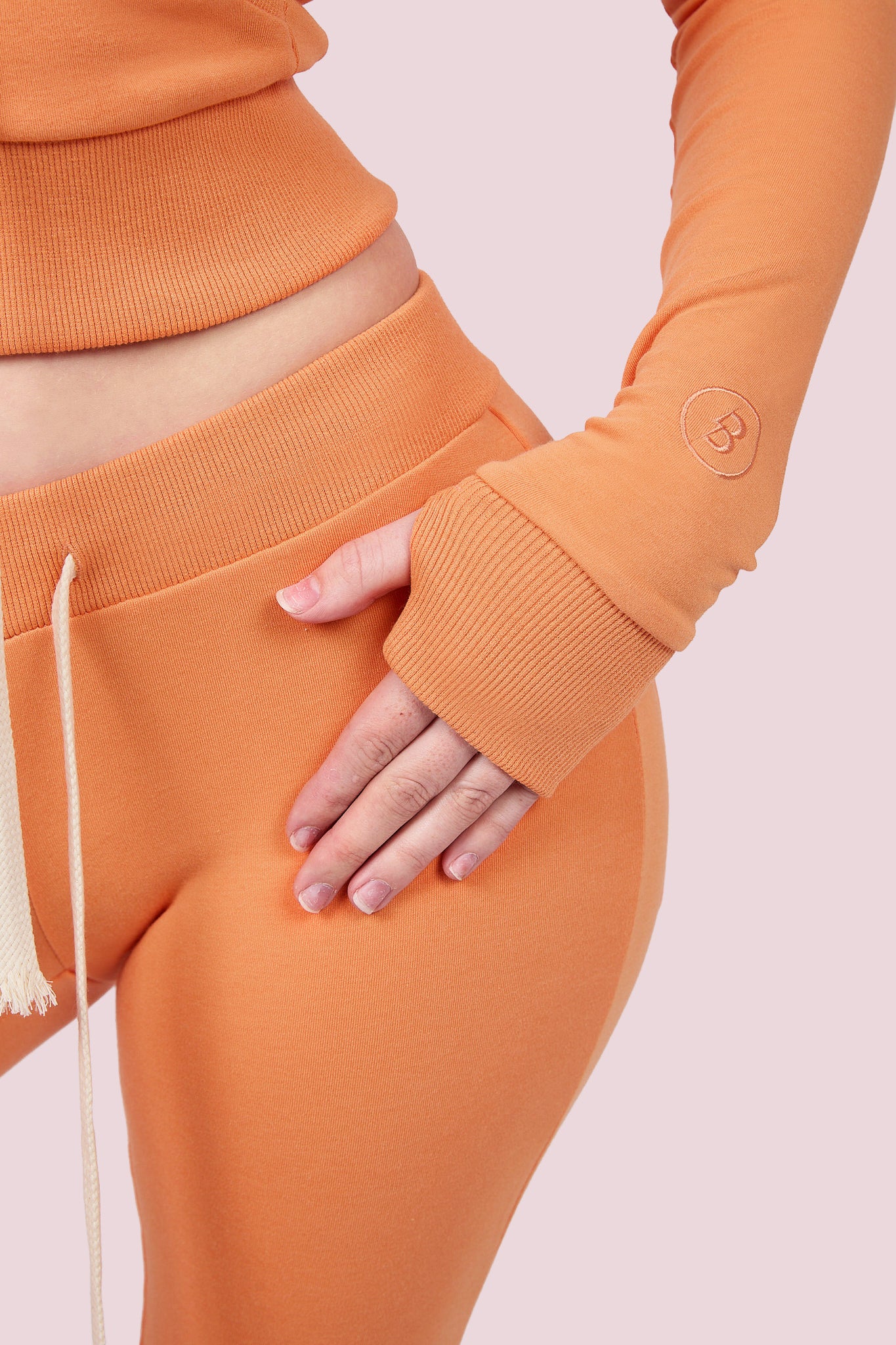 BODY KNITWEAR PANTS (SHERBET ORANGE)
