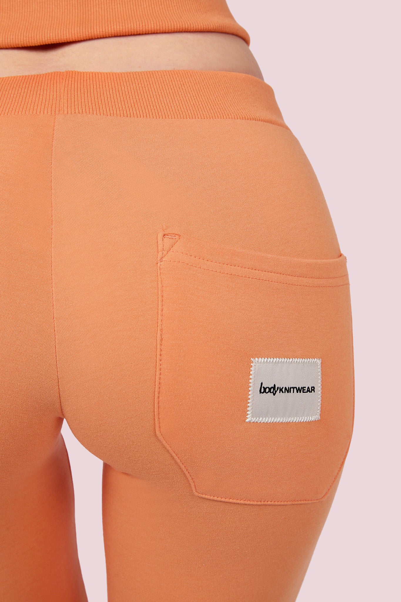 BODY KNITWEAR PANTS (SHERBET ORANGE)