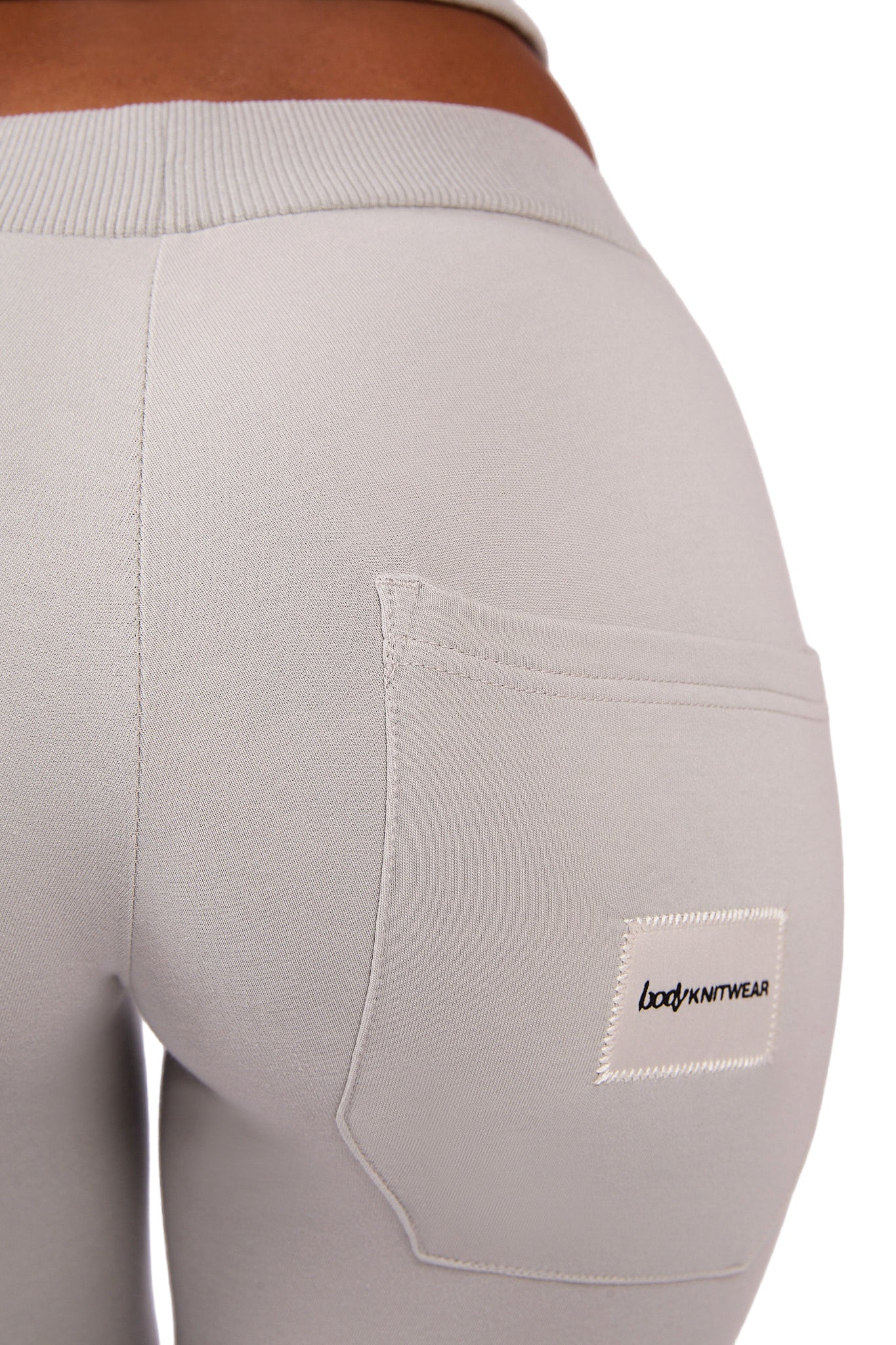 BODY KNITWEAR PANTS (PALE GREY)