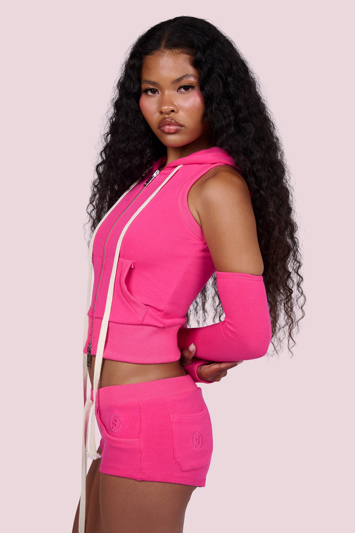 BODY KNITWEAR SLEEVELESS ZIP HOODIE (STARBURST PINK)