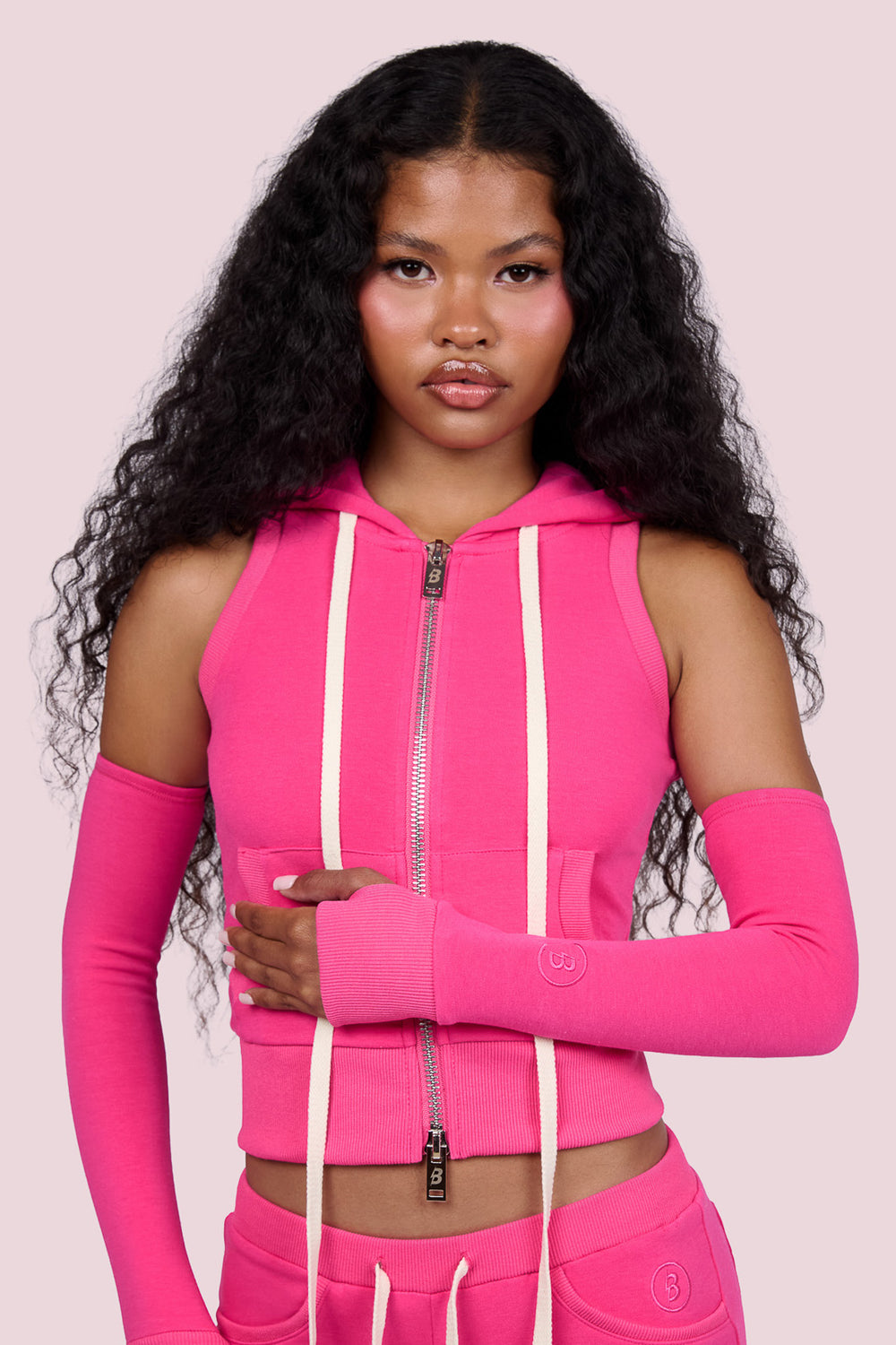BODY KNITWEAR SLEEVELESS ZIP HOODIE (STARBURST PINK)