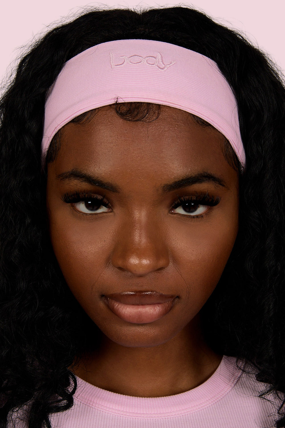 RIBBED HEADBAND ESSENTIAL (STRAWBERRY MILK)